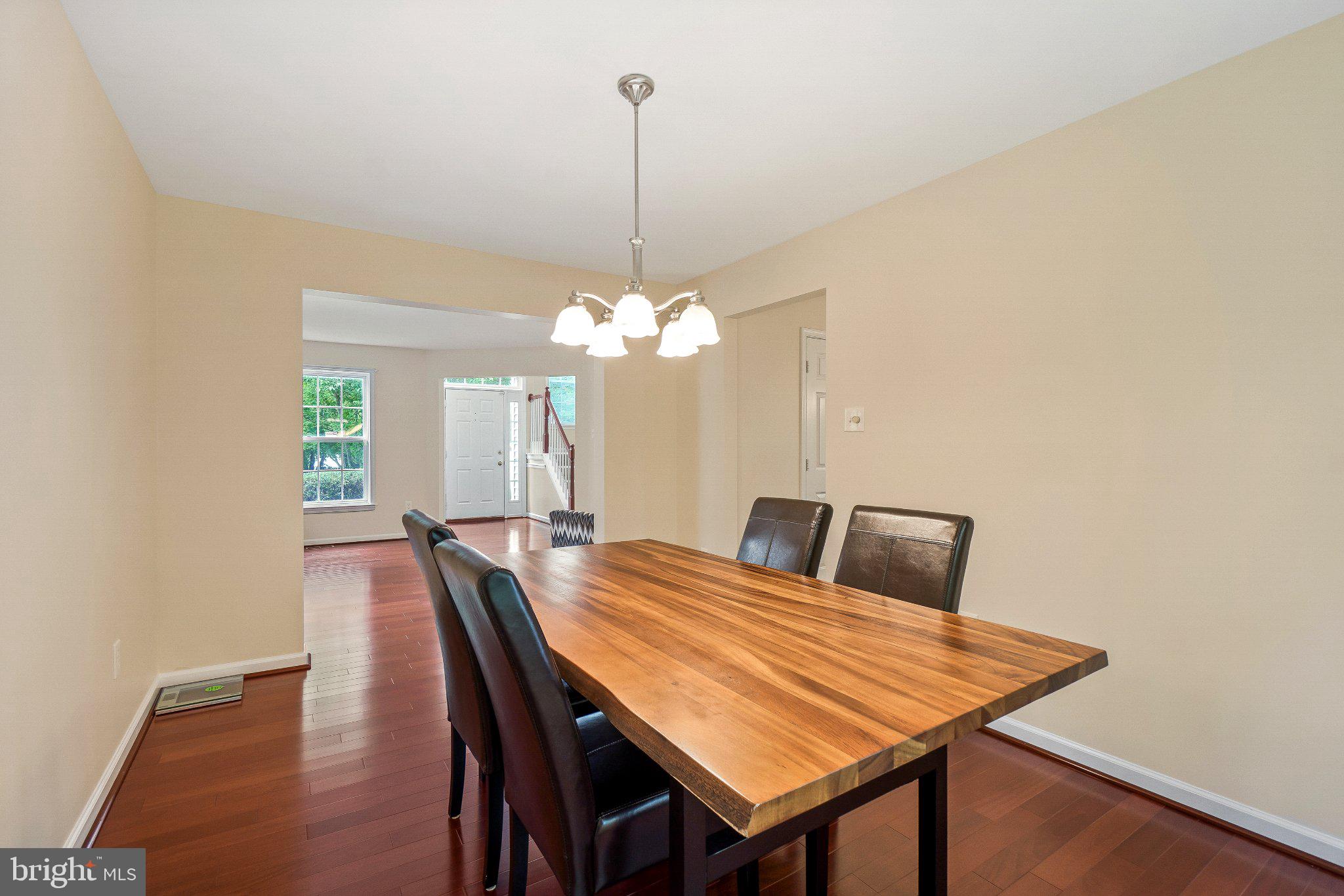 VILLAGE OF RIVER HILL - Residential