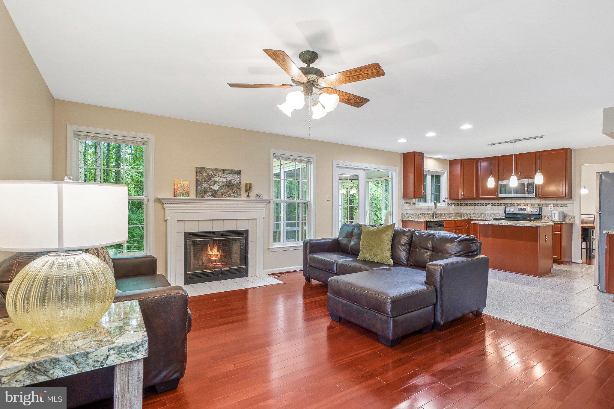 VILLAGE OF RIVER HILL - Residential