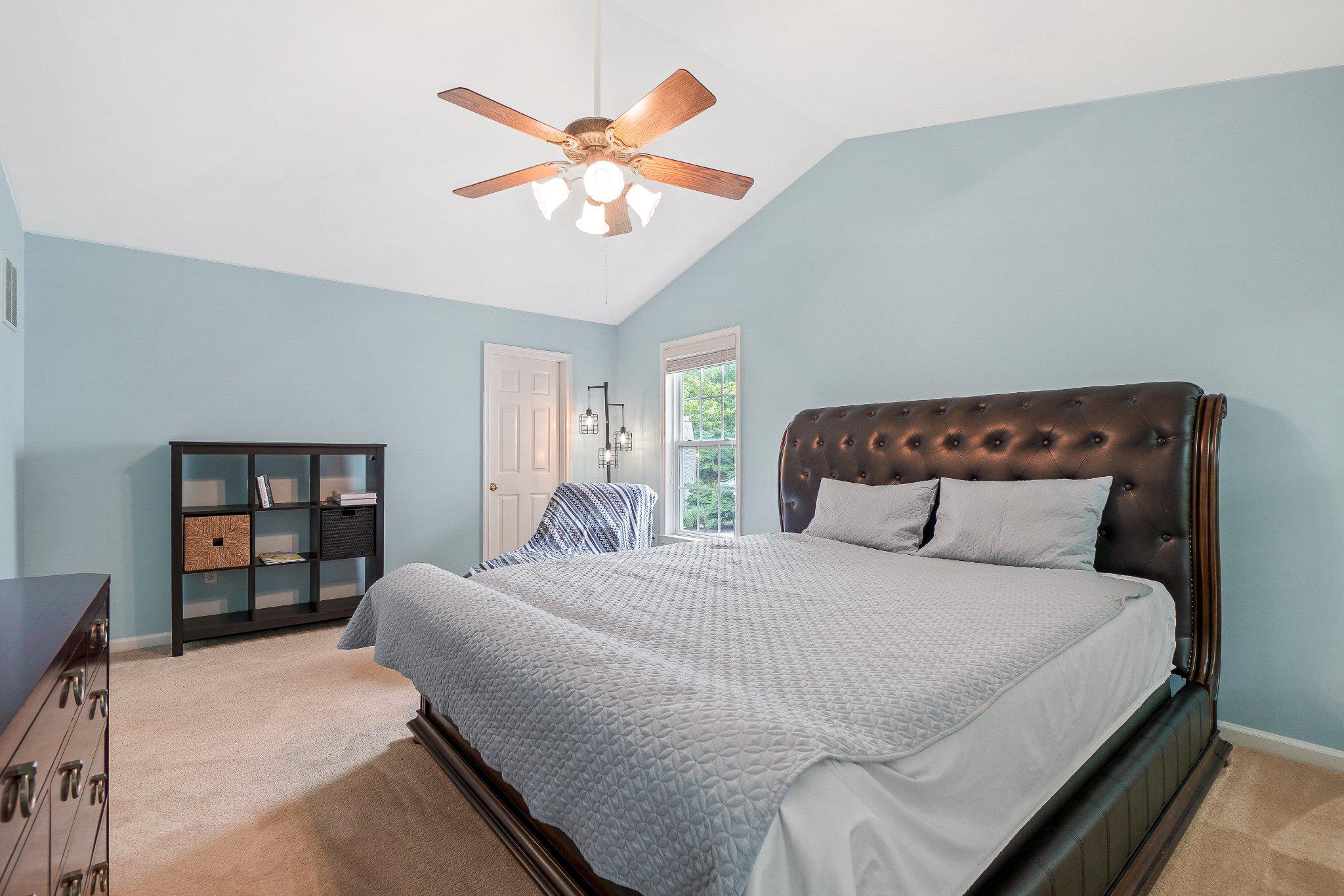 VILLAGE OF RIVER HILL - Residential