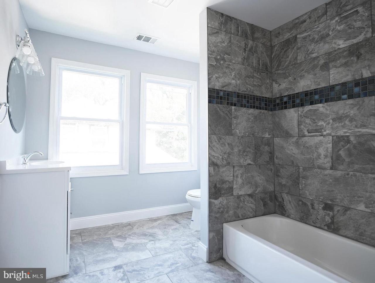 GARWYN OAKS - Residential