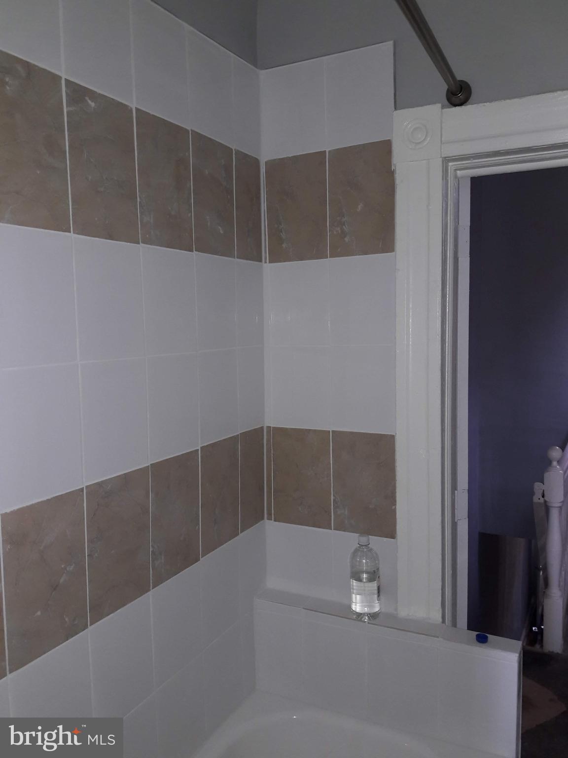 BON SECOURS - Residential Lease