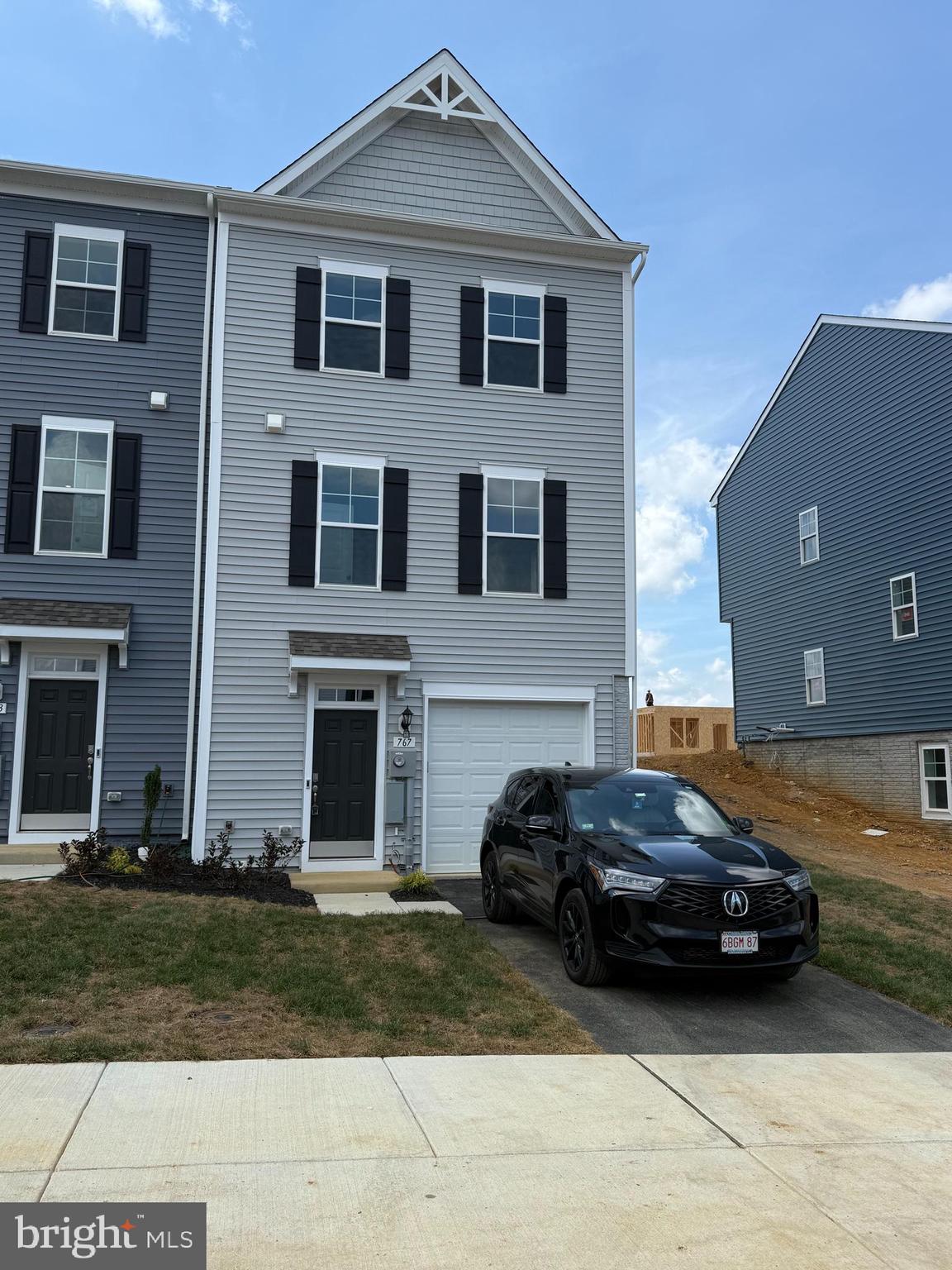Be the very first tenant in this beautiful brand new town home!!
Bright, open-concept main level with ample natural light flowing through generously sized windows.
Well-appointed kitchen, featuring plenty of cabinet space with kitchen Island for extra seating.
Upper level boasts a beautiful primary bedroom suite with its own private full bath for added comfort and large walk in closet. 2 further bedrooms a full bathroom and laundry complete the upper level. Lower level can be entered through the garage and has a full bathroom and a good size area for home office/craft room.
Don't wait to be first in the door!!!!!