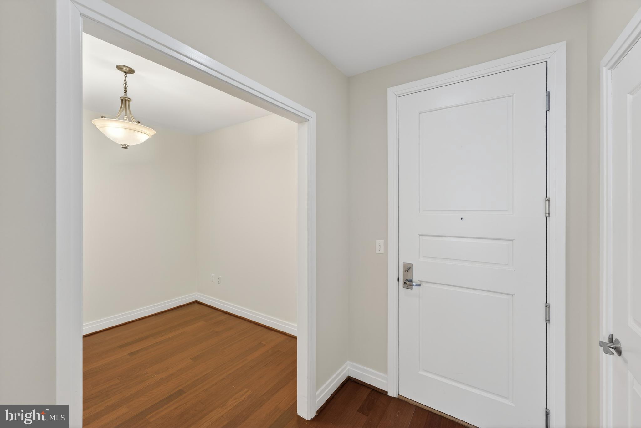 ONE PARK CREST CONDOMINIUM - Residential