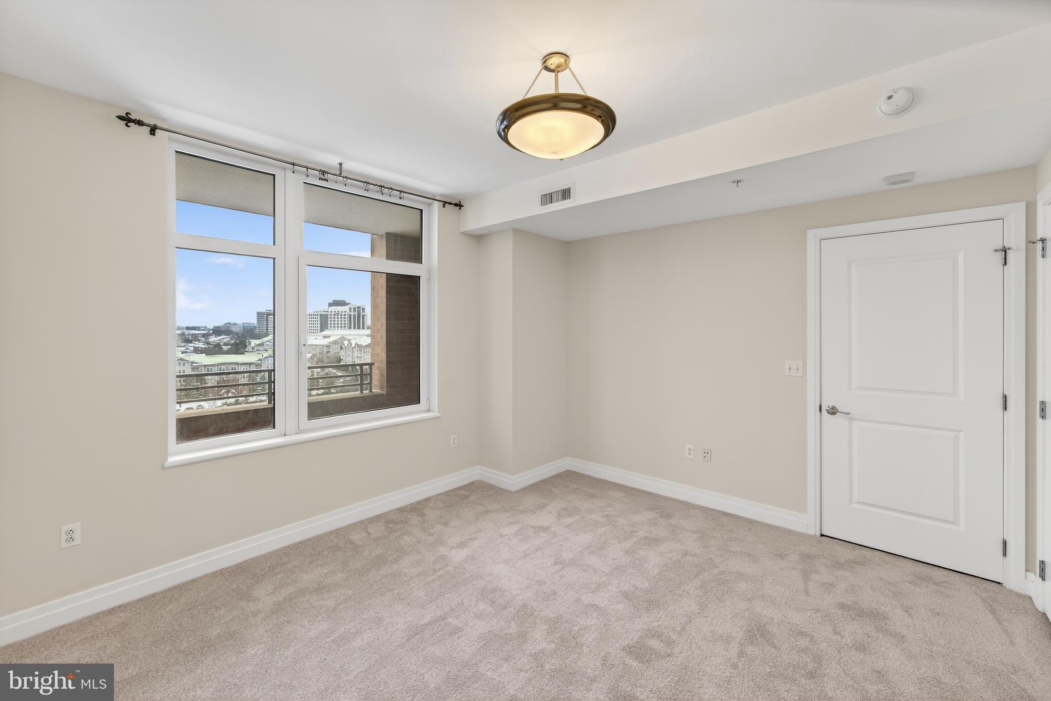 ONE PARK CREST CONDOMINIUM - Residential