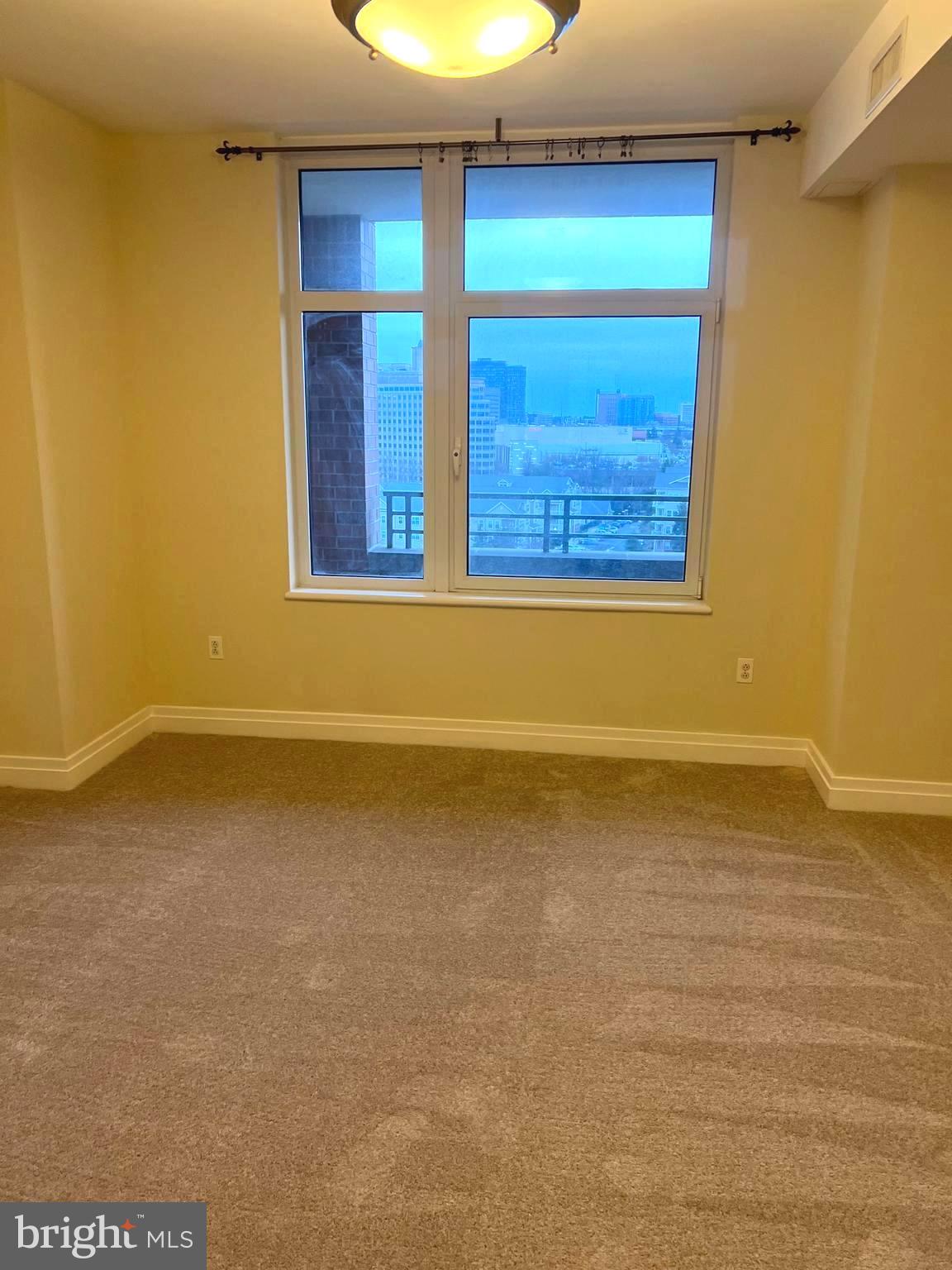 ONE PARK CREST CONDOMINIUM - Residential