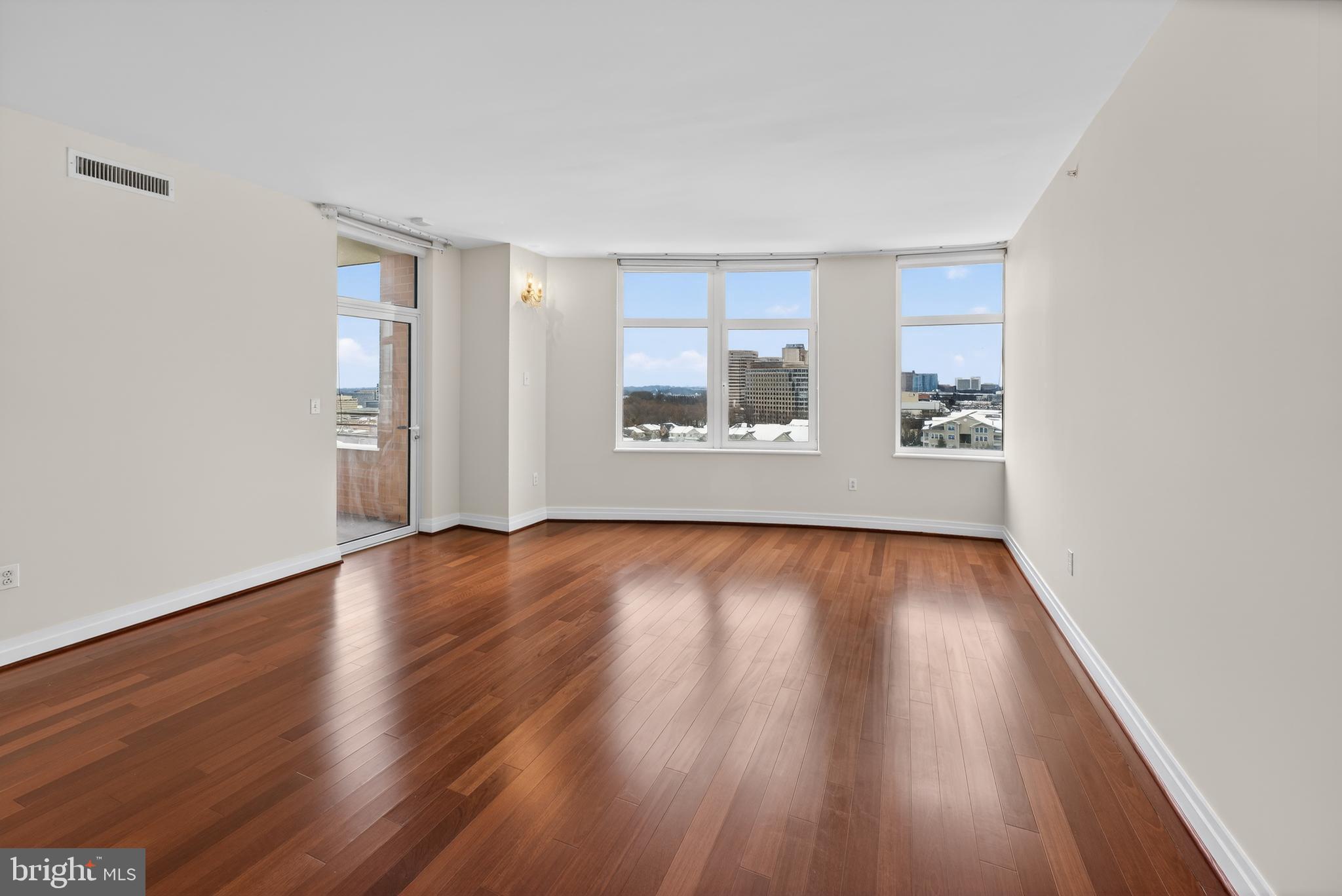 ONE PARK CREST CONDOMINIUM - Residential