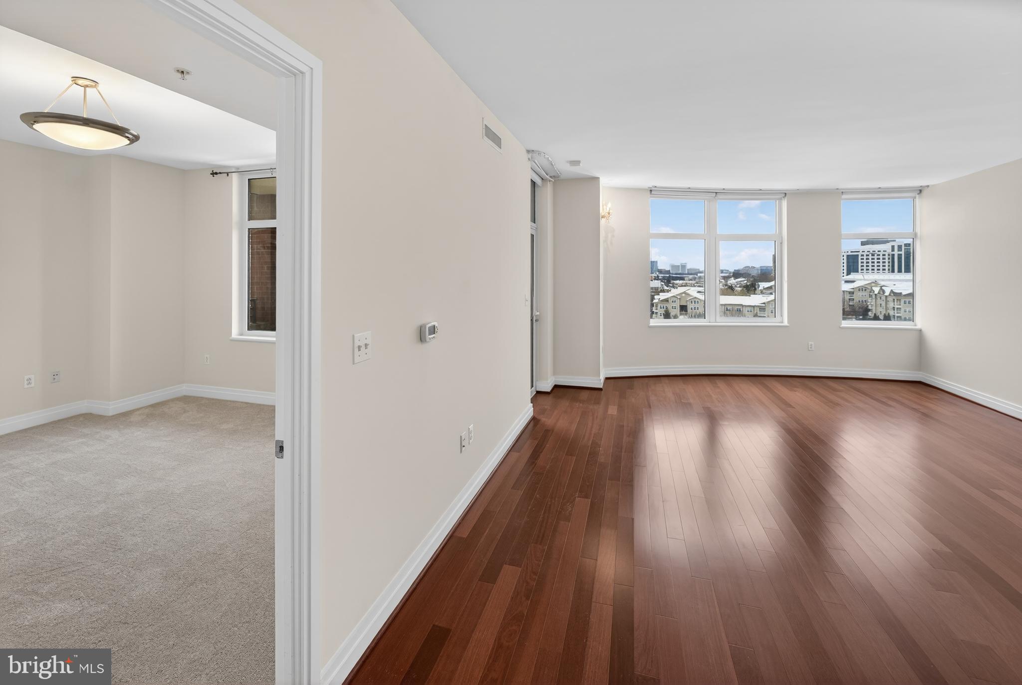 ONE PARK CREST CONDOMINIUM - Residential