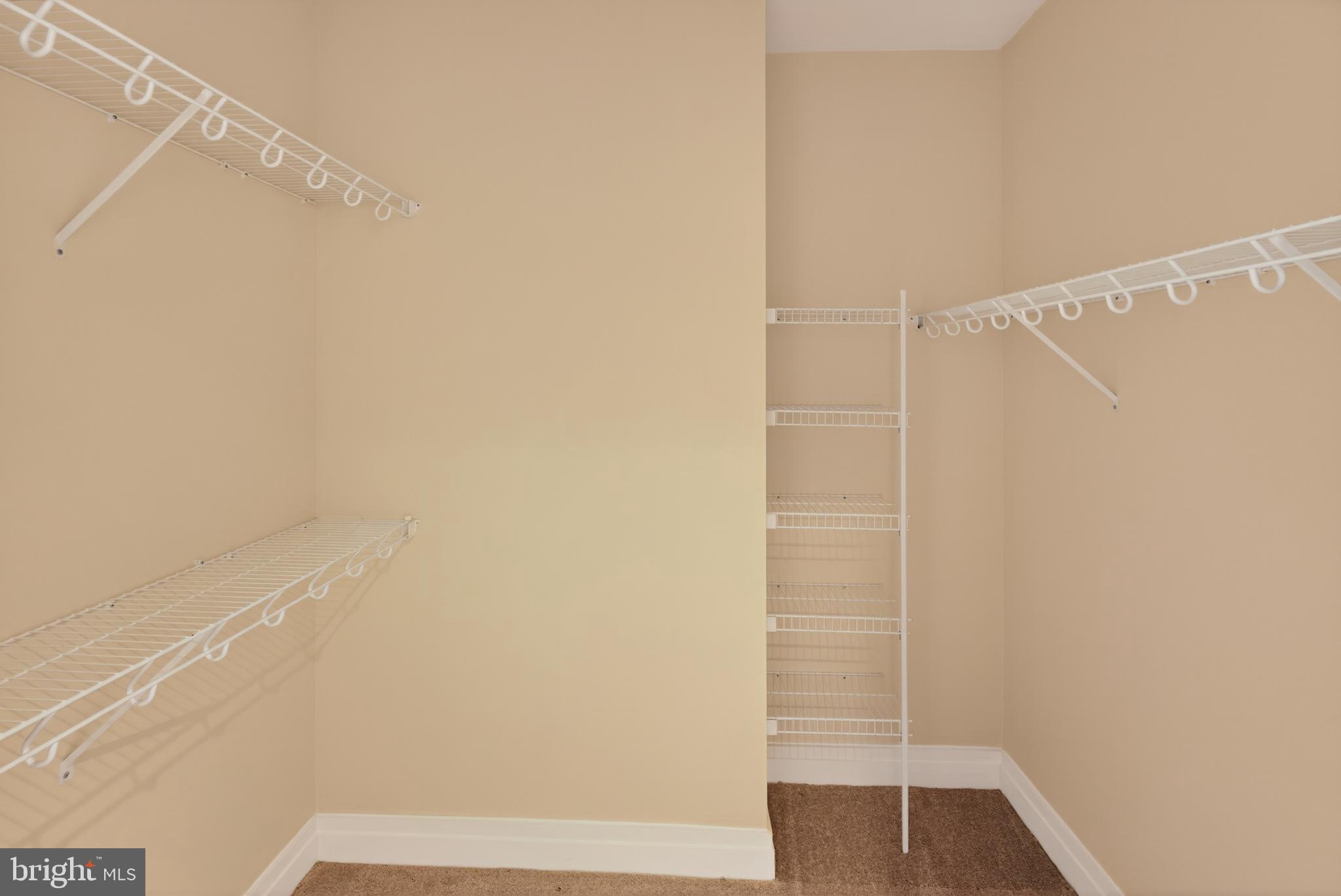 ONE PARK CREST CONDOMINIUM - Residential