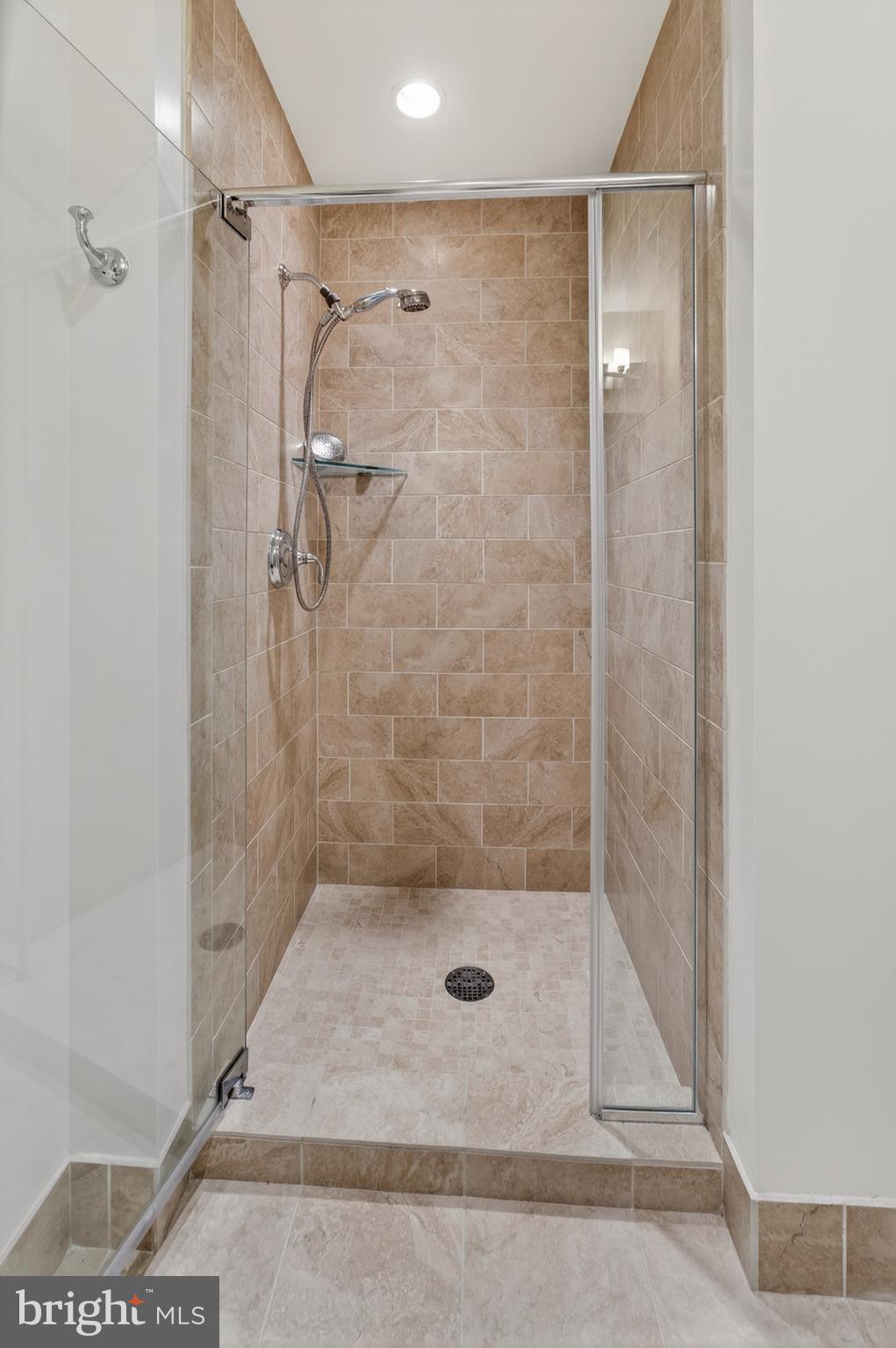 ONE PARK CREST CONDOMINIUM - Residential