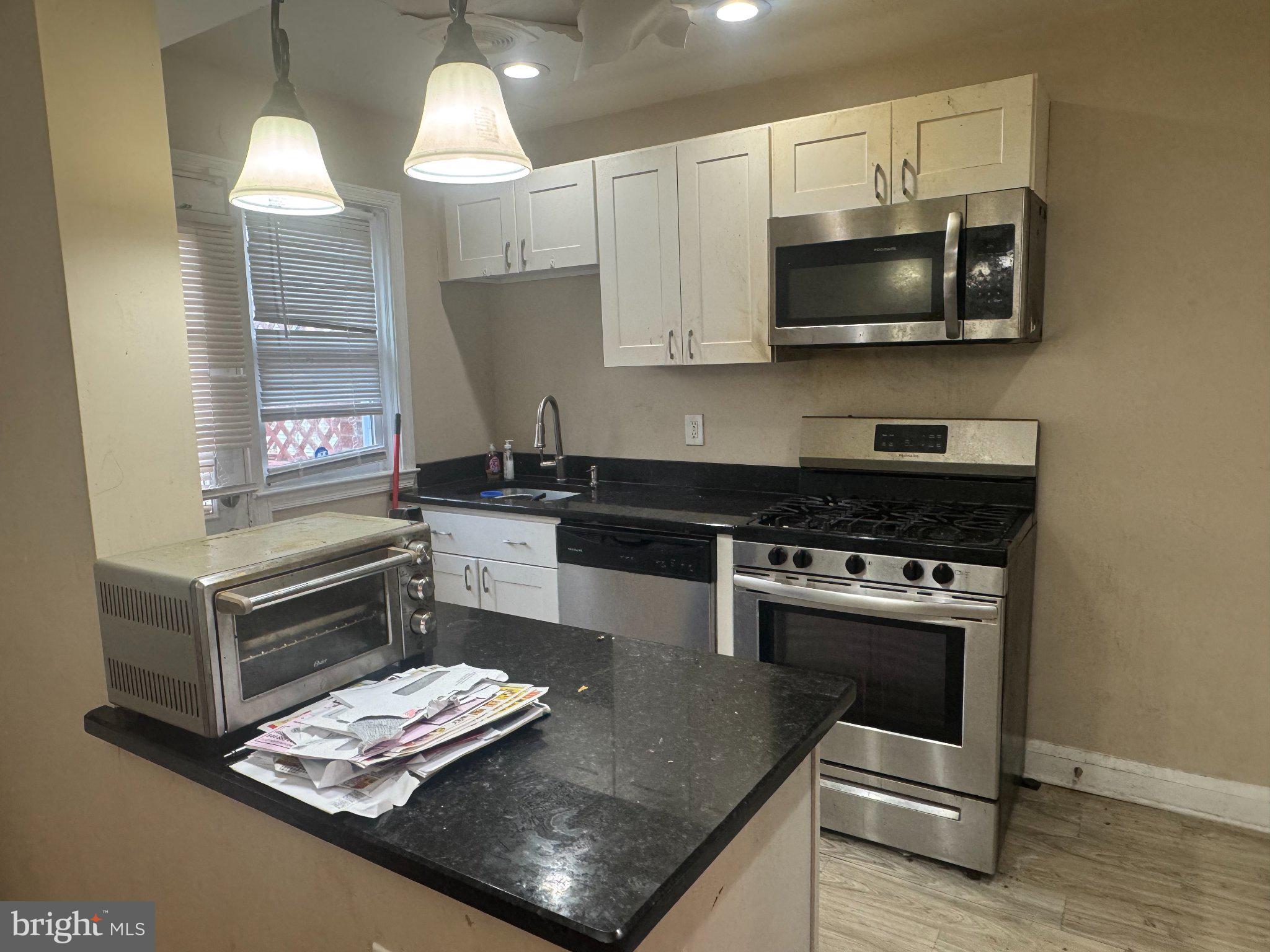 3616 BELLEVALE AVENUE