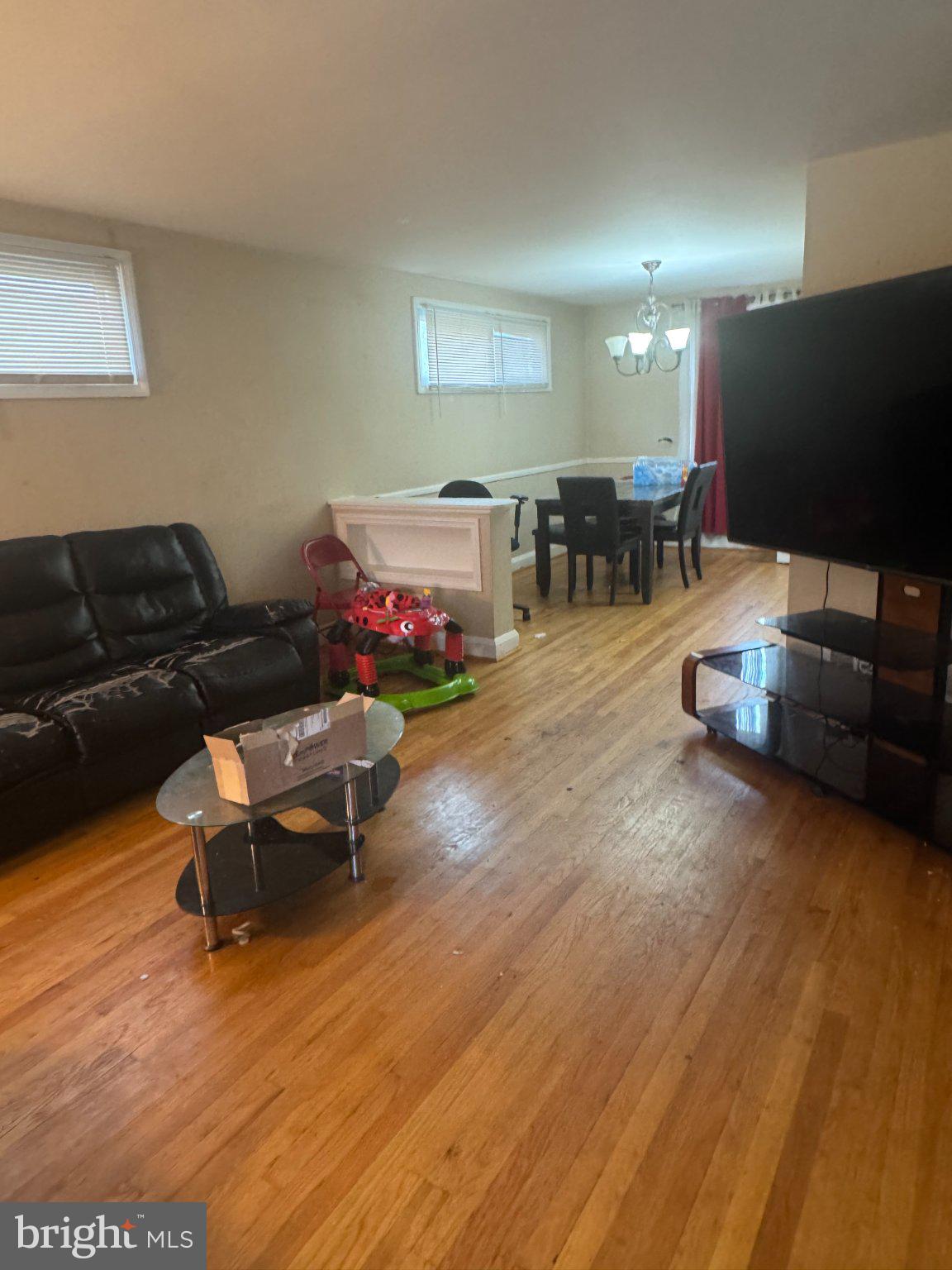 3616 BELLEVALE AVENUE