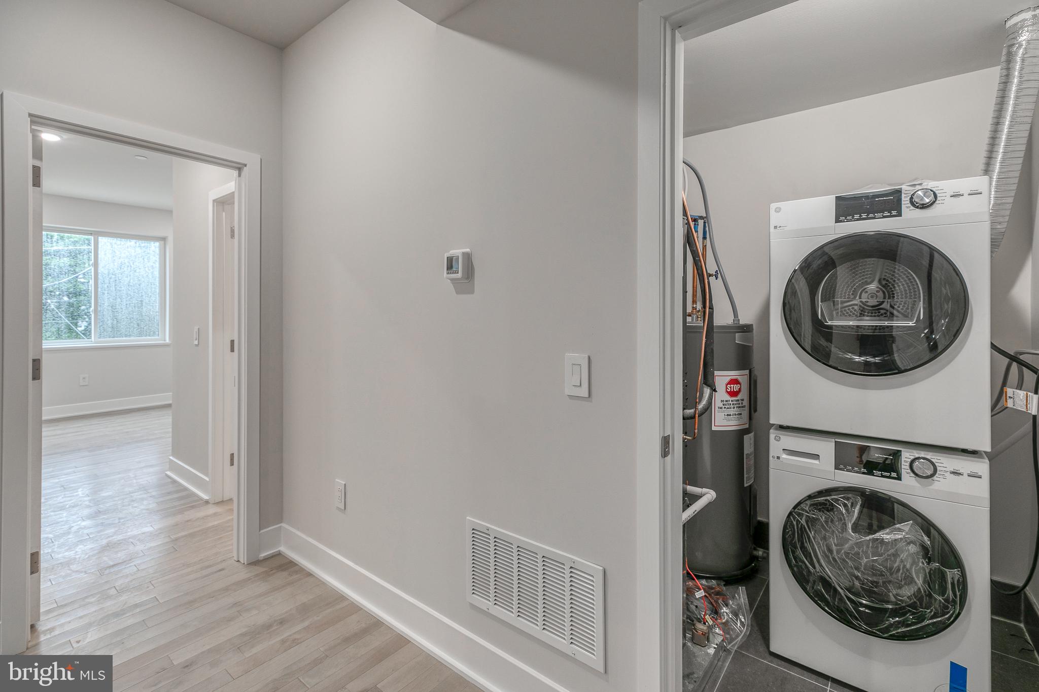 LUDLOW - Residential Lease