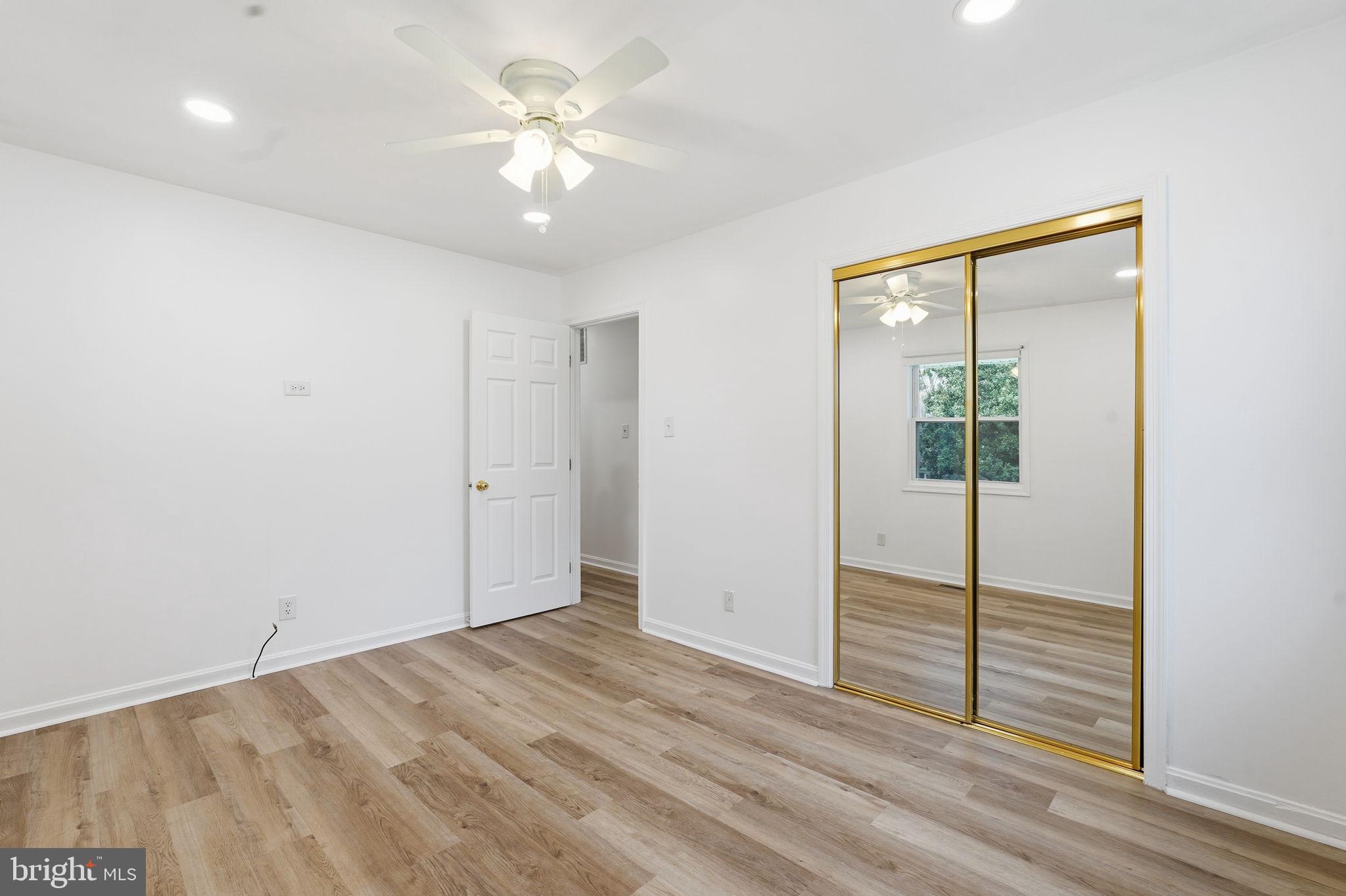 SPRINGHAVEN WOODS - Residential