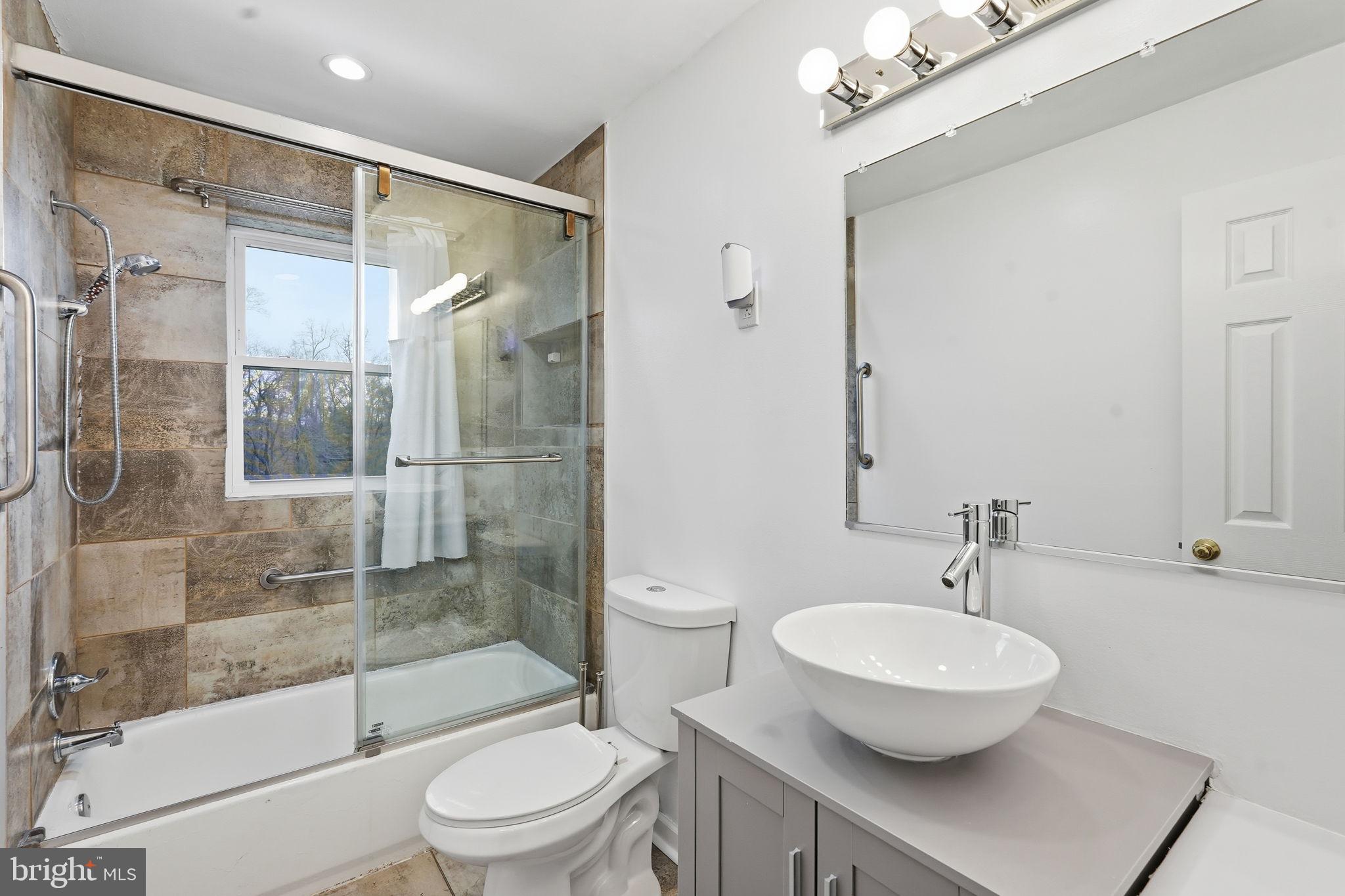 SPRINGHAVEN WOODS - Residential