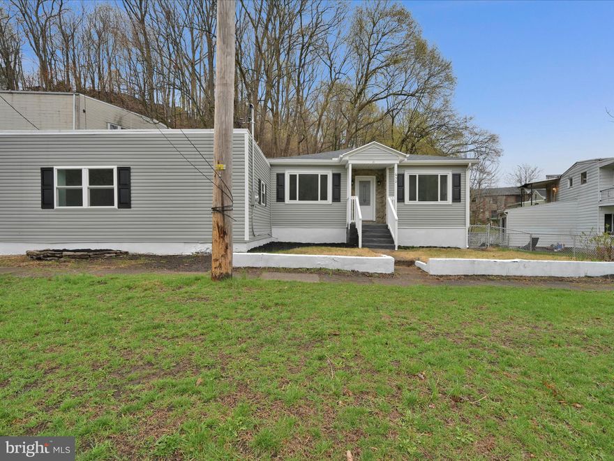 Welcome to 652 Mauch Chunk St. located in Pottsville Area School District! This beautifully renovated ranch home move-in ready for new owners! Updates include: ** NEW ** siding, flooring throughout, painting throughout, kitchen (cabinets, countertop, appliances), bathrooms (shower/tub, toilets, vanities), interior doors, exterior doors, lighting throughout, shingled roof, some windows, heat pump system, mini- split system, hot water heater, 200 amp service and deck railing.   Don't miss your chance to own this great home!! Schedule your showing today!