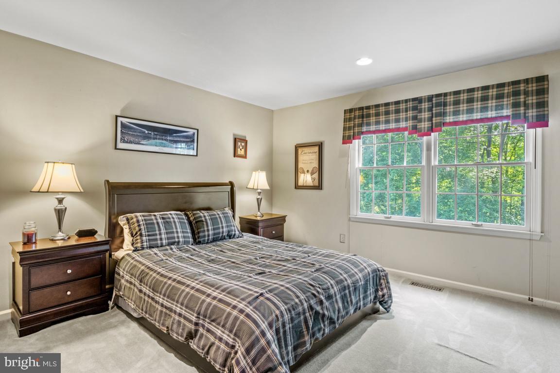 GWYNEDD KNOLL - Residential