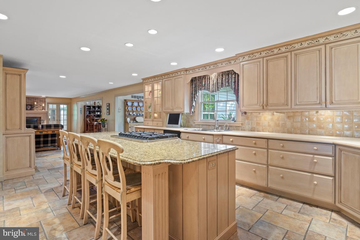 GWYNEDD KNOLL - Residential