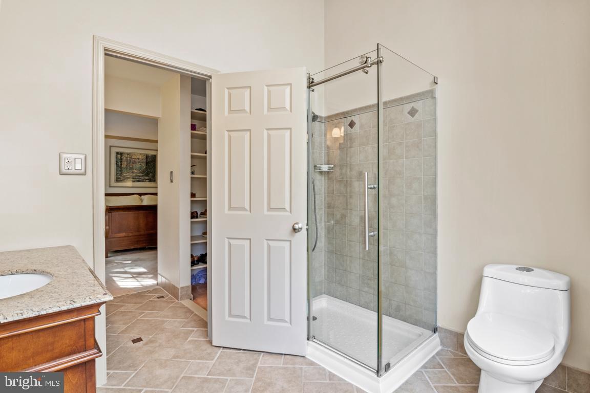 GWYNEDD KNOLL - Residential