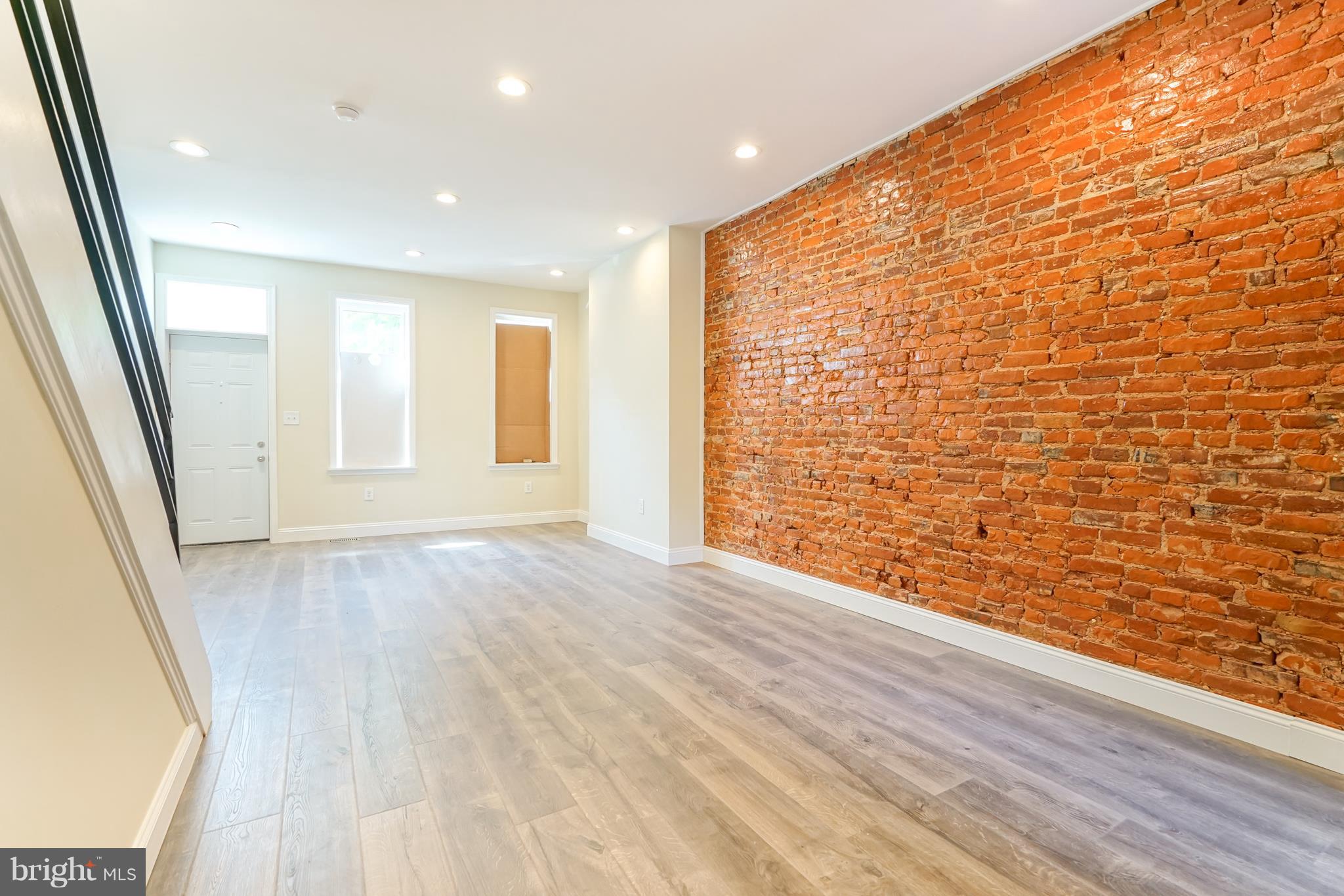 BREWERYTOWN - Residential Lease