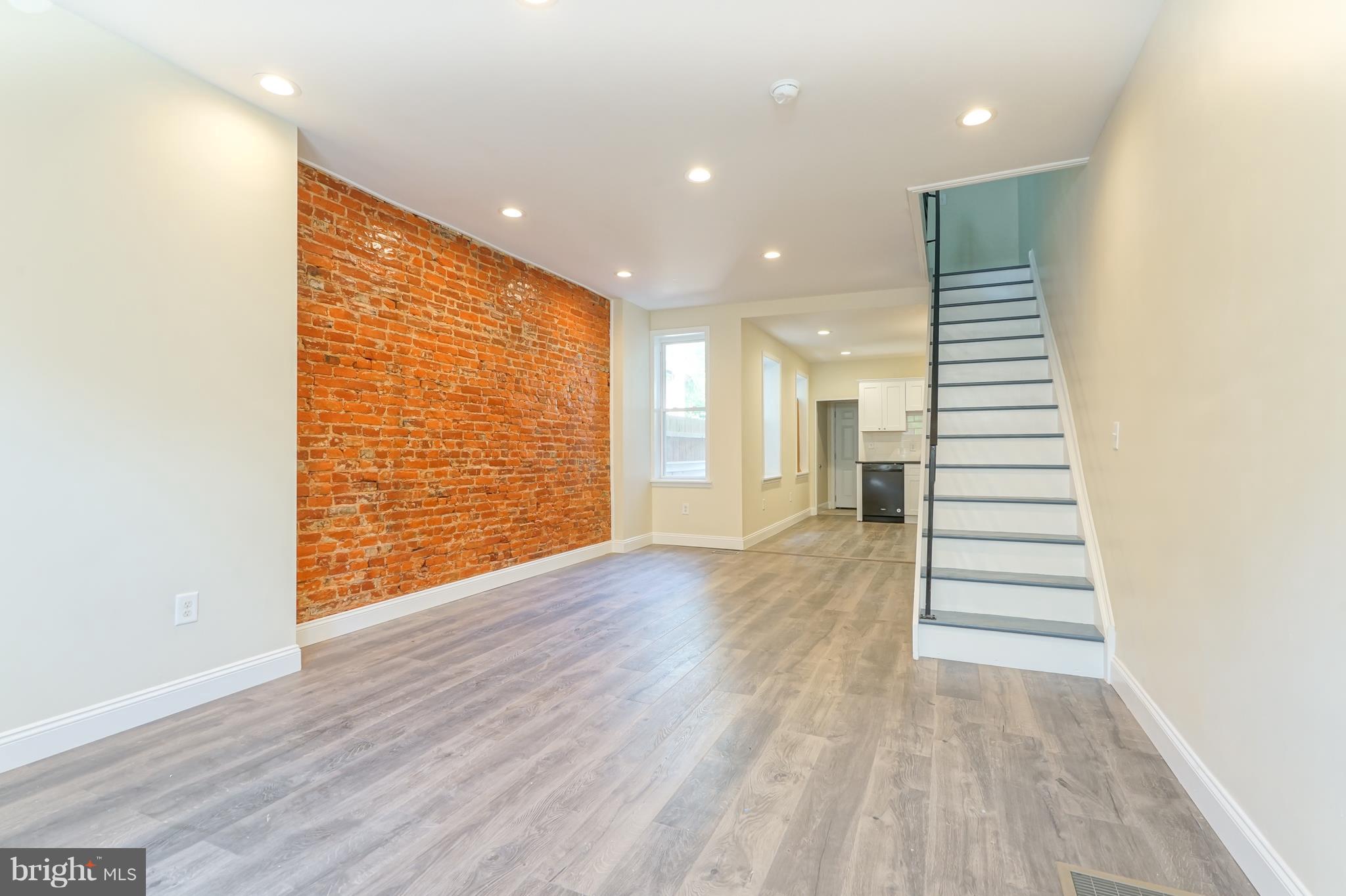 BREWERYTOWN - Residential Lease