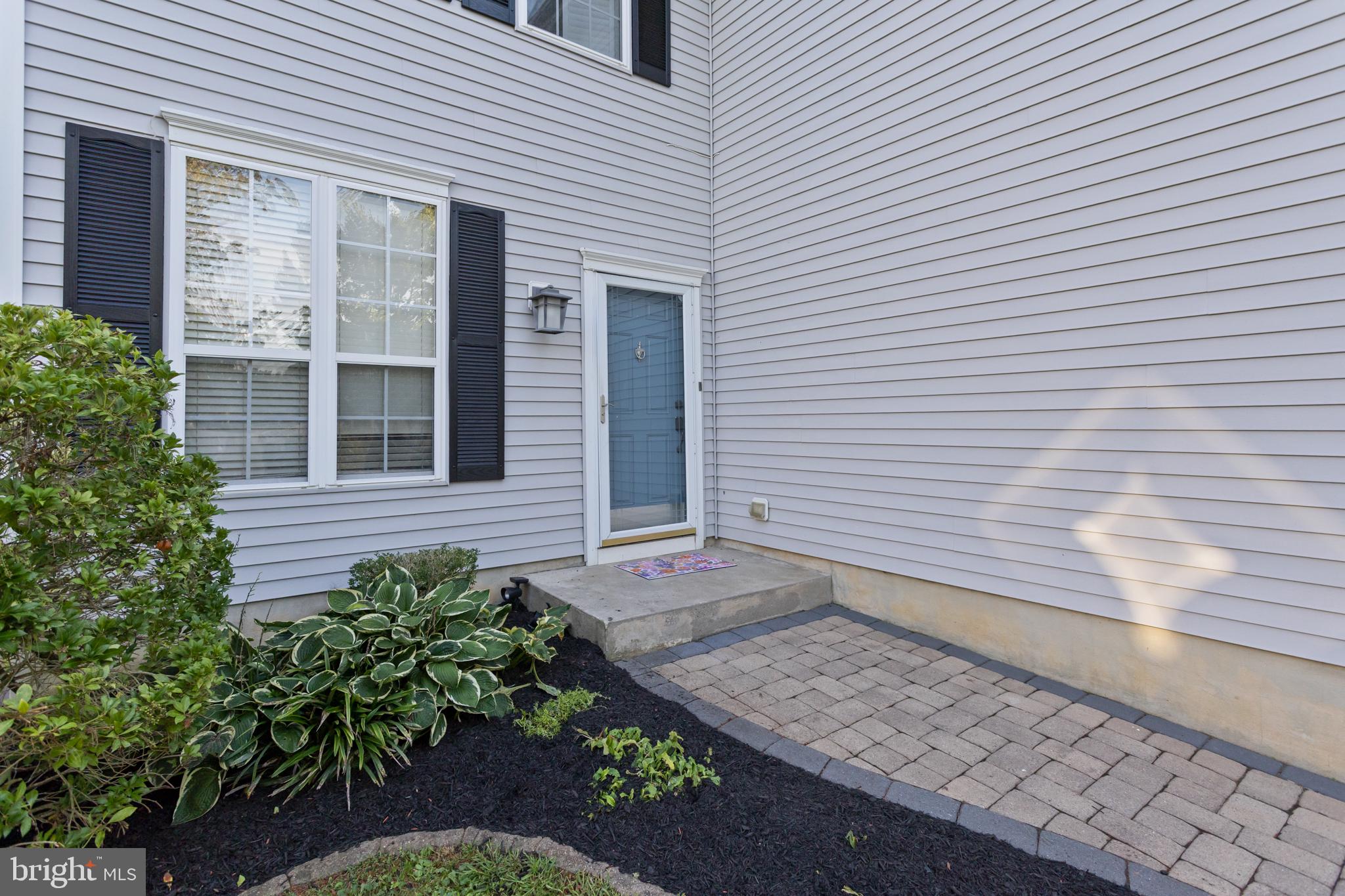 6 DURHAM DRIVE