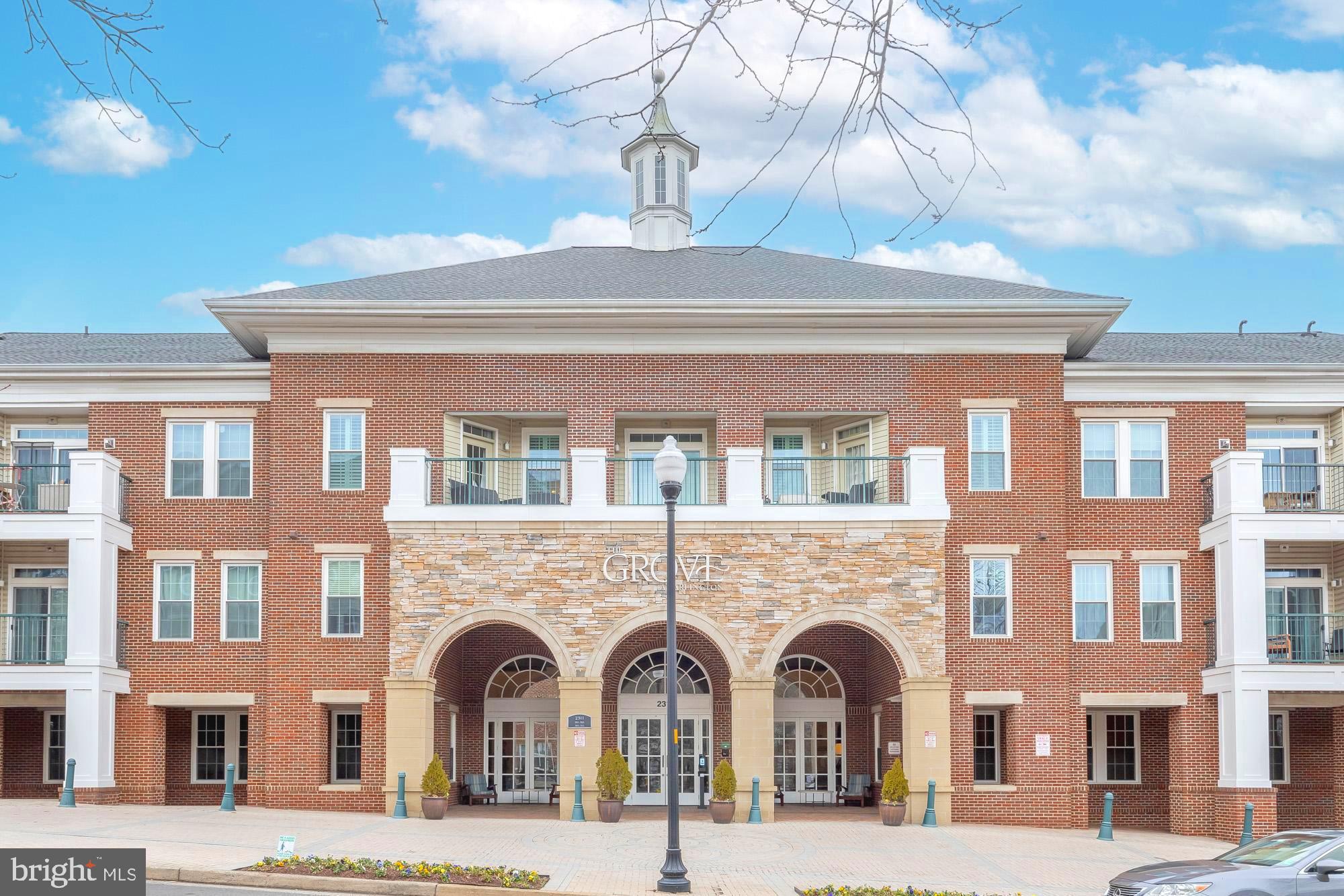 2055 26TH STREET S 5-207