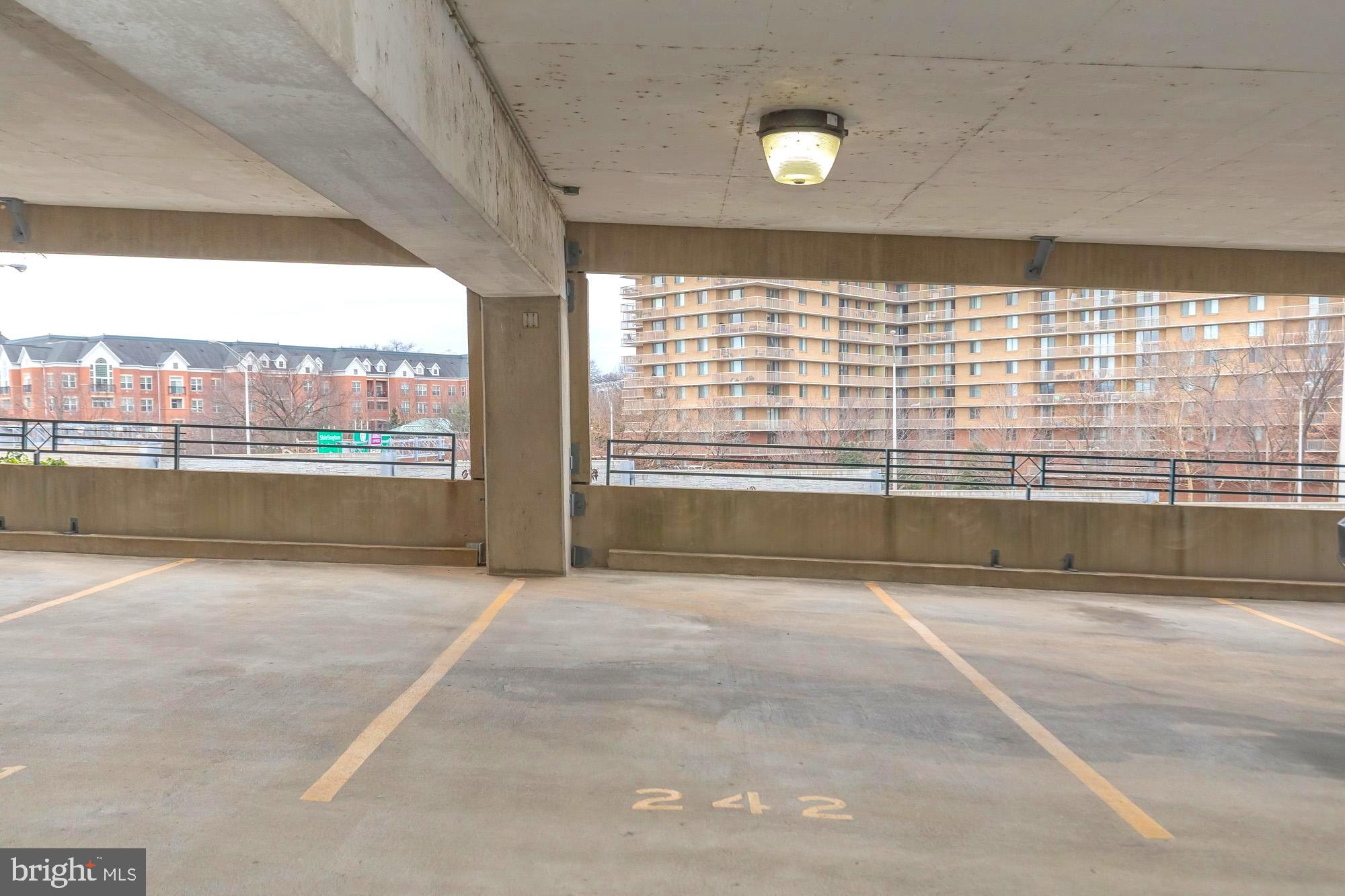 GROVE AT ARLINGTON - Residential