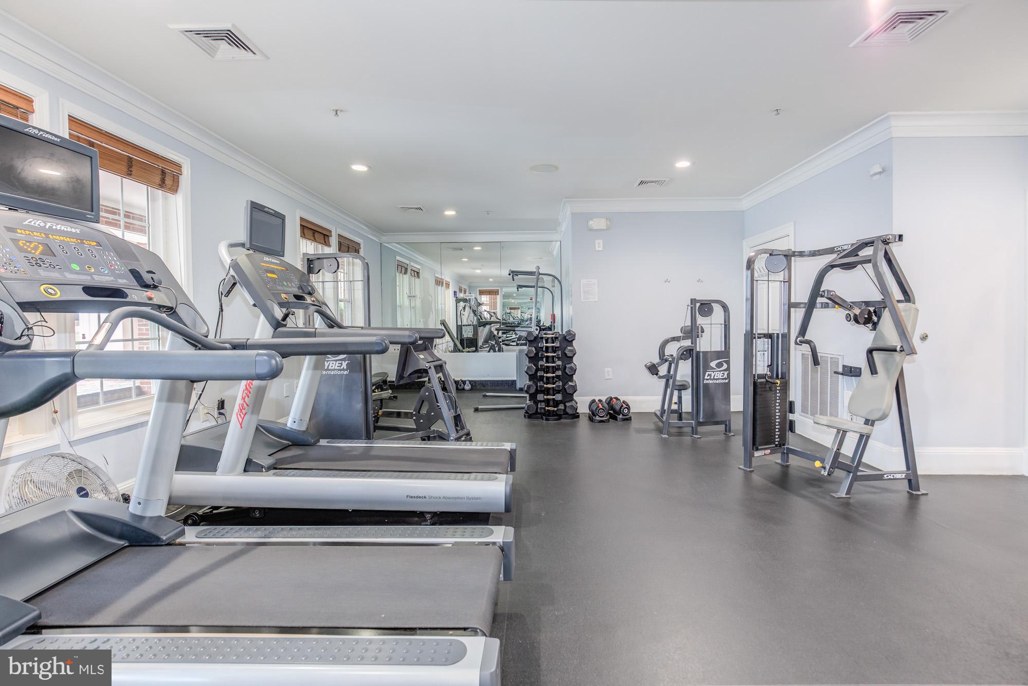 GROVE AT ARLINGTON - Residential