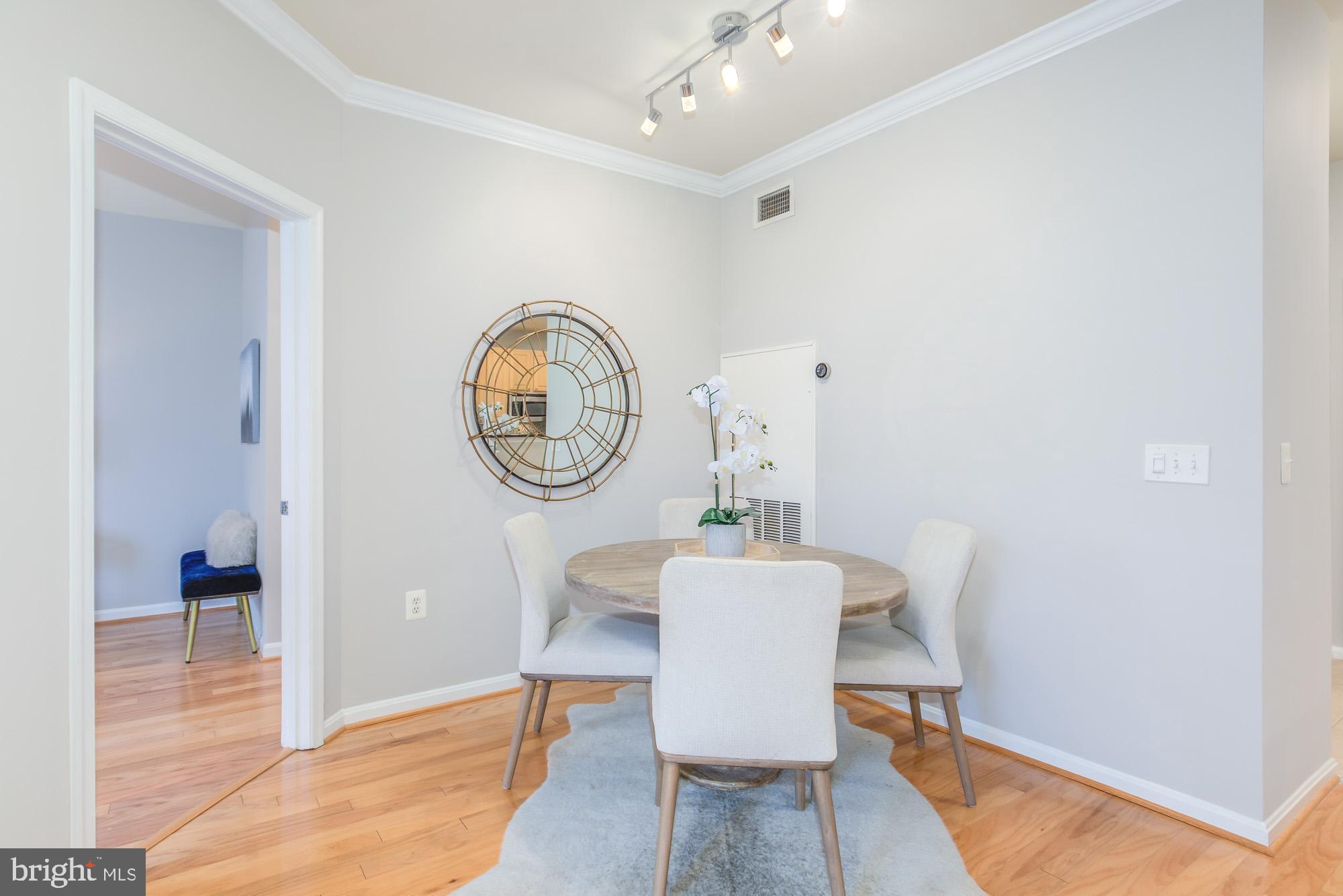 GROVE AT ARLINGTON - Residential