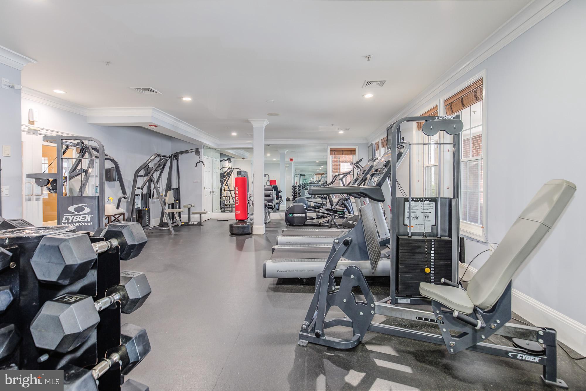 GROVE AT ARLINGTON - Residential