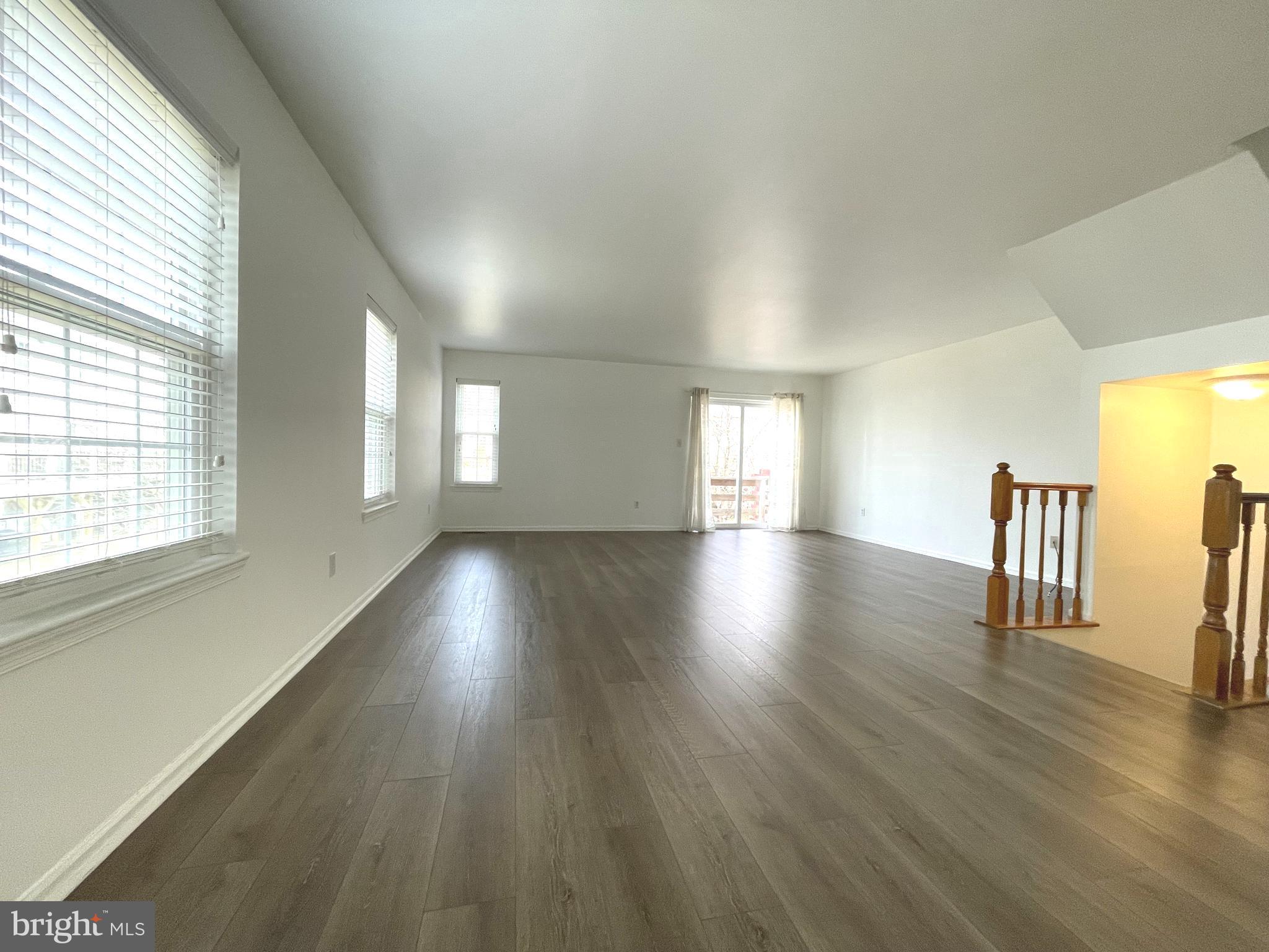 OXFORD CROSSING - Residential Lease