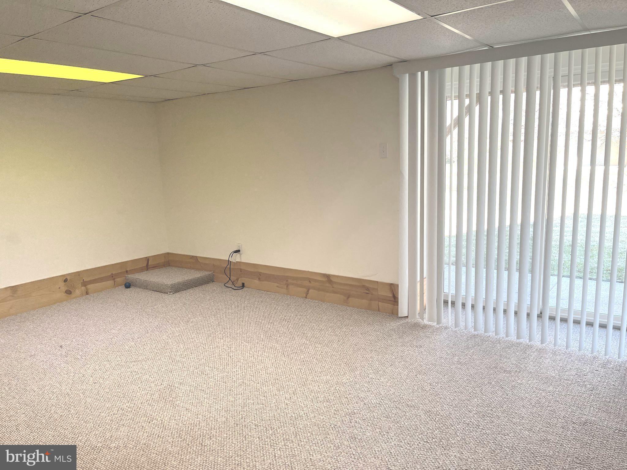 OXFORD CROSSING - Residential Lease