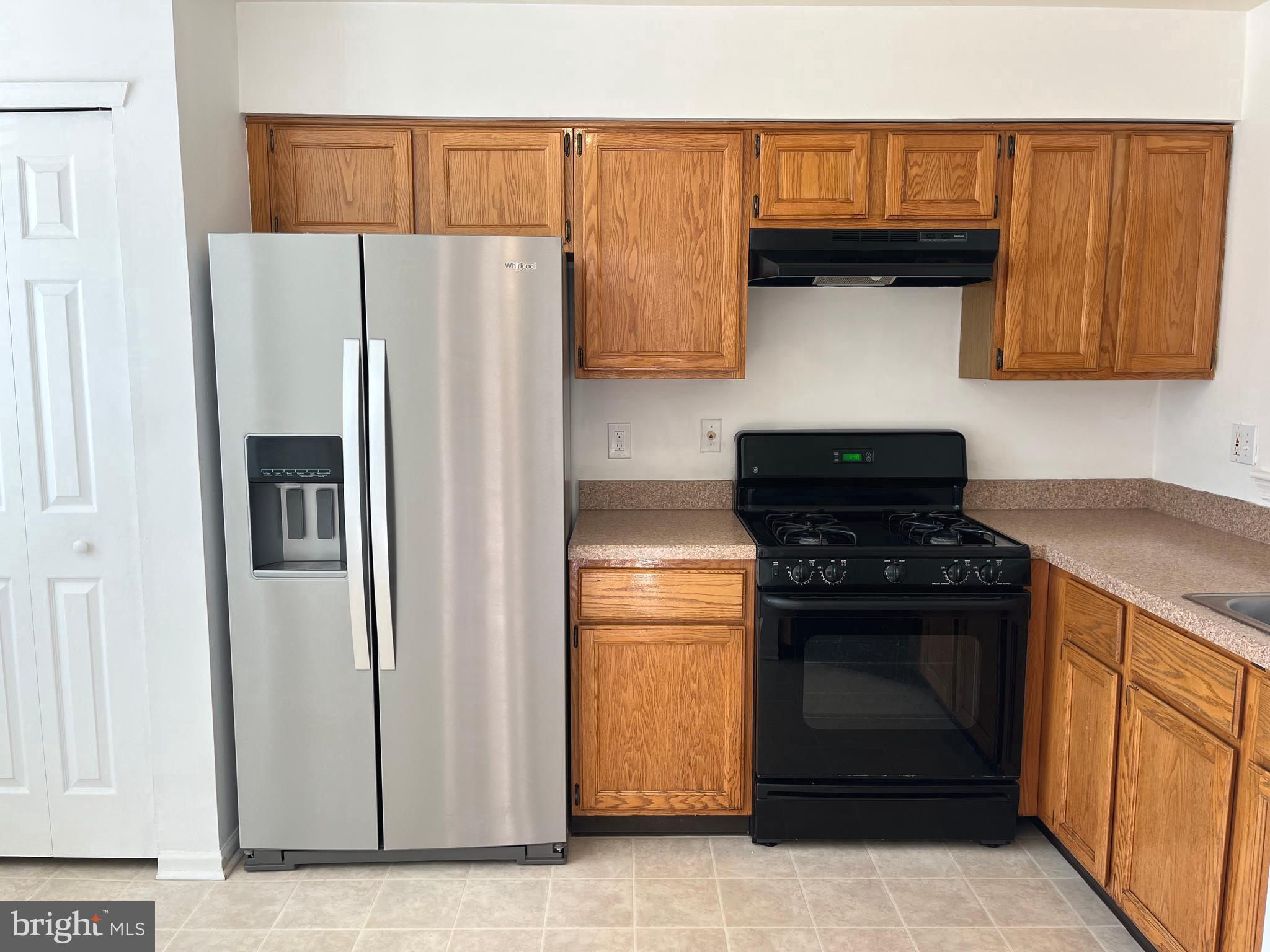 OXFORD CROSSING - Residential Lease