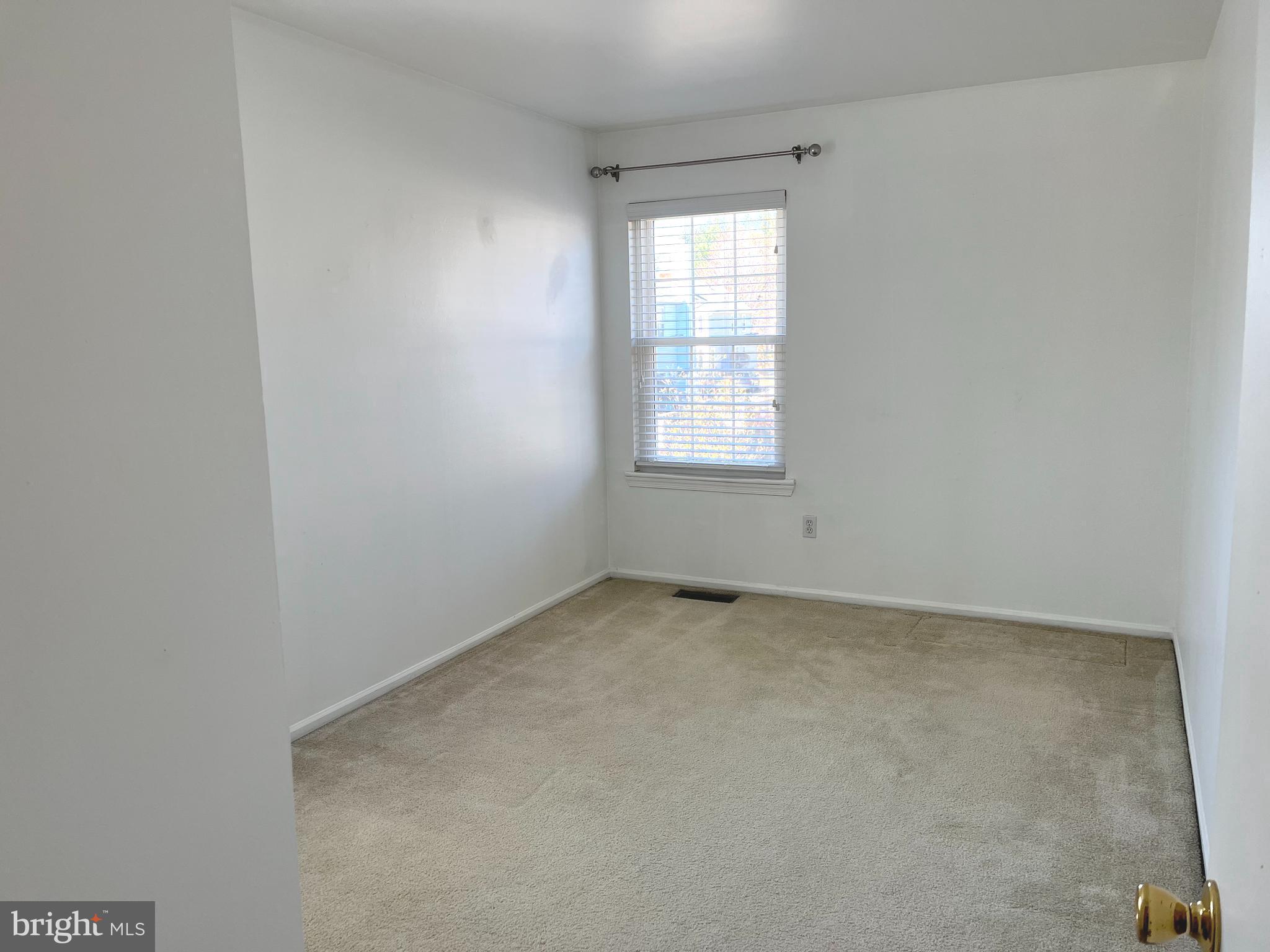 OXFORD CROSSING - Residential Lease