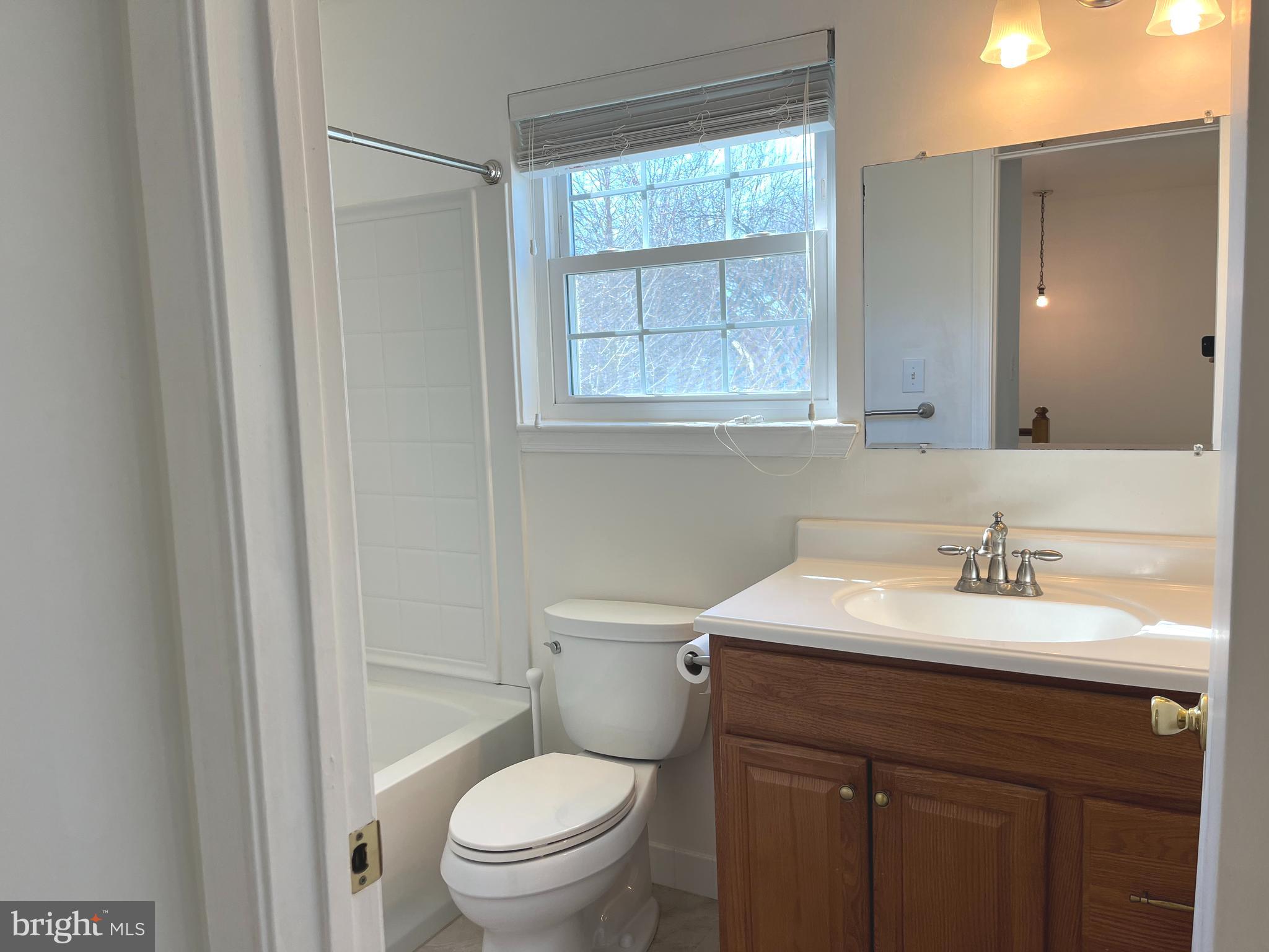 OXFORD CROSSING - Residential Lease