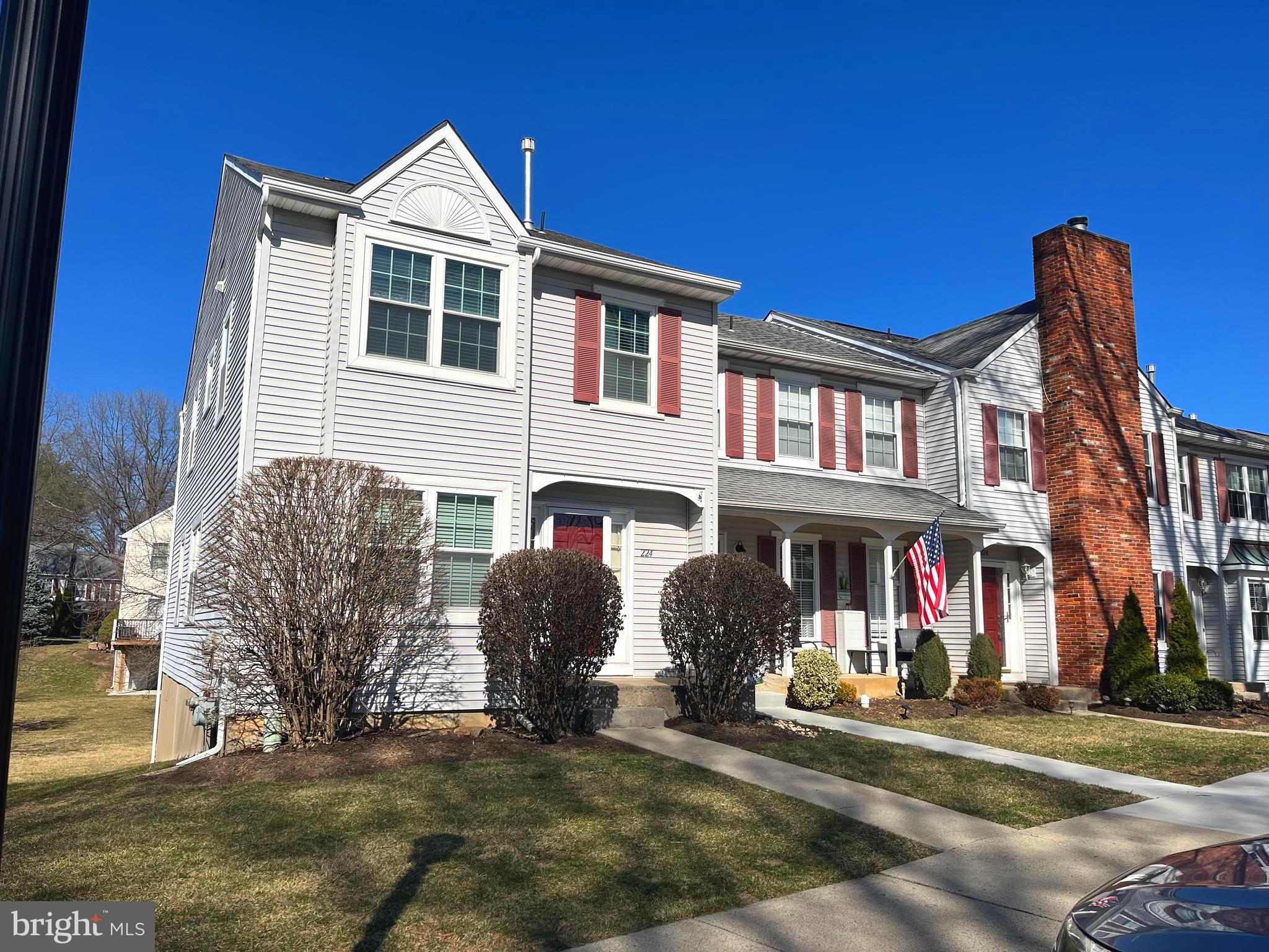 OXFORD CROSSING - Residential Lease