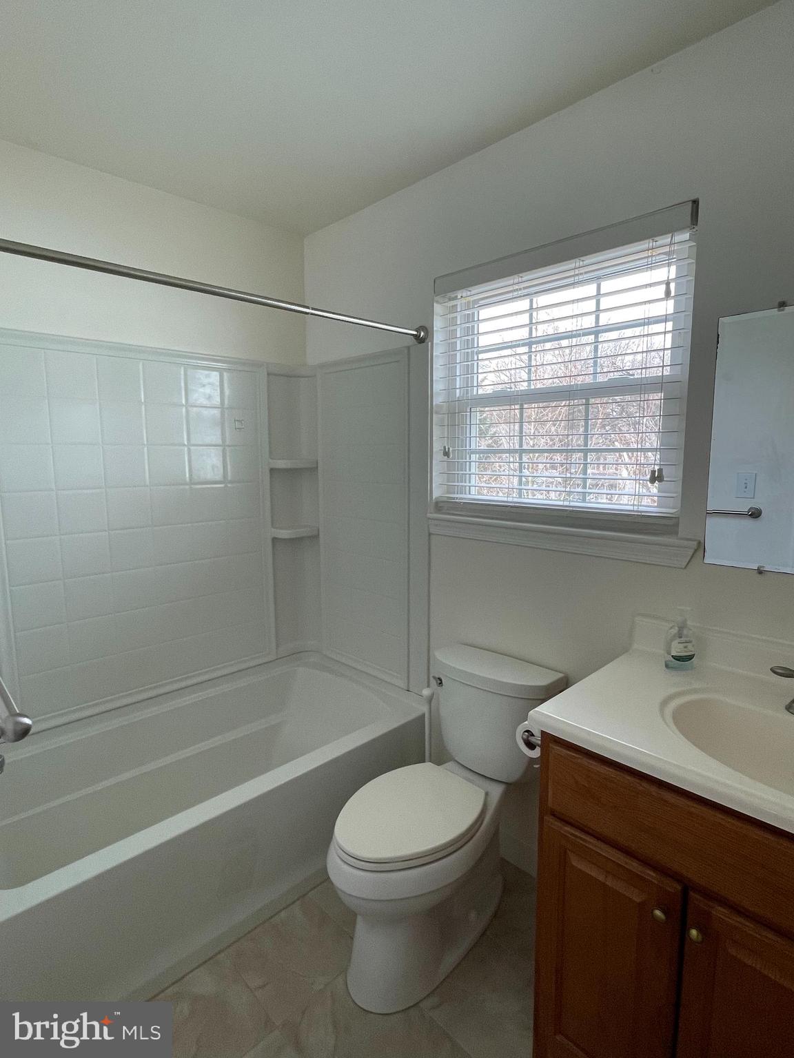 OXFORD CROSSING - Residential Lease