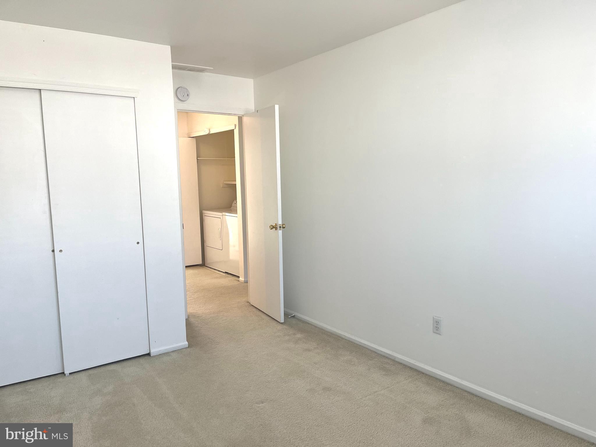 OXFORD CROSSING - Residential Lease