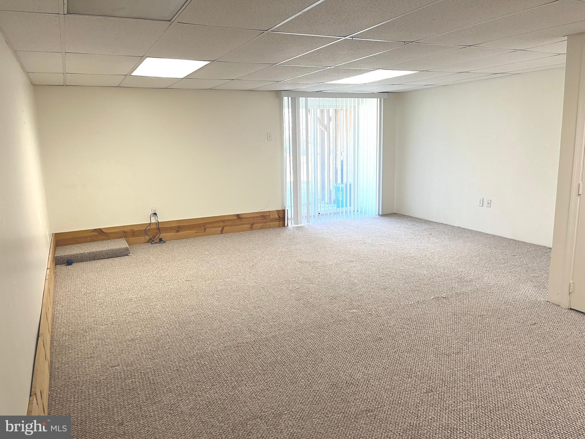 OXFORD CROSSING - Residential Lease