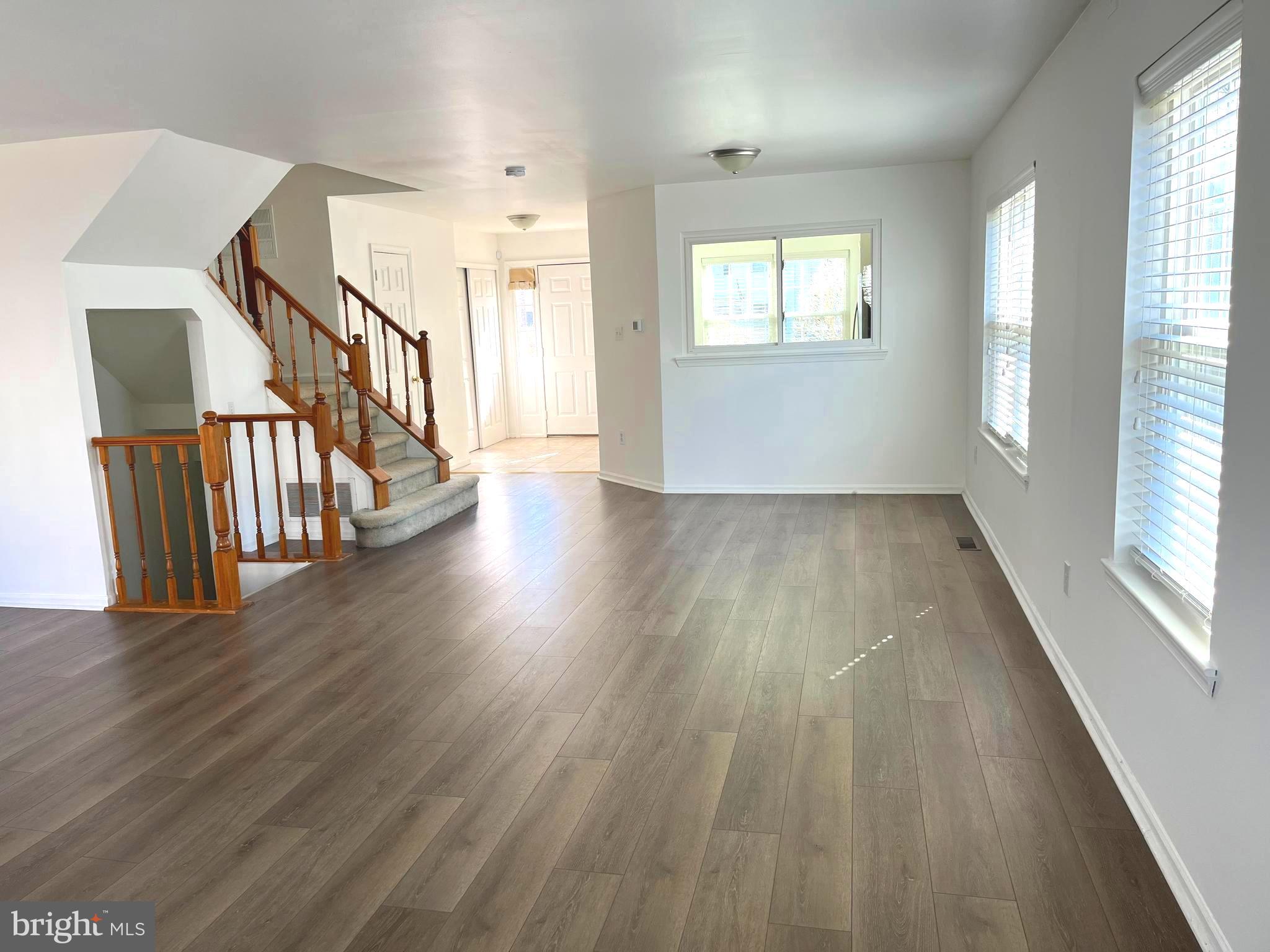 OXFORD CROSSING - Residential Lease