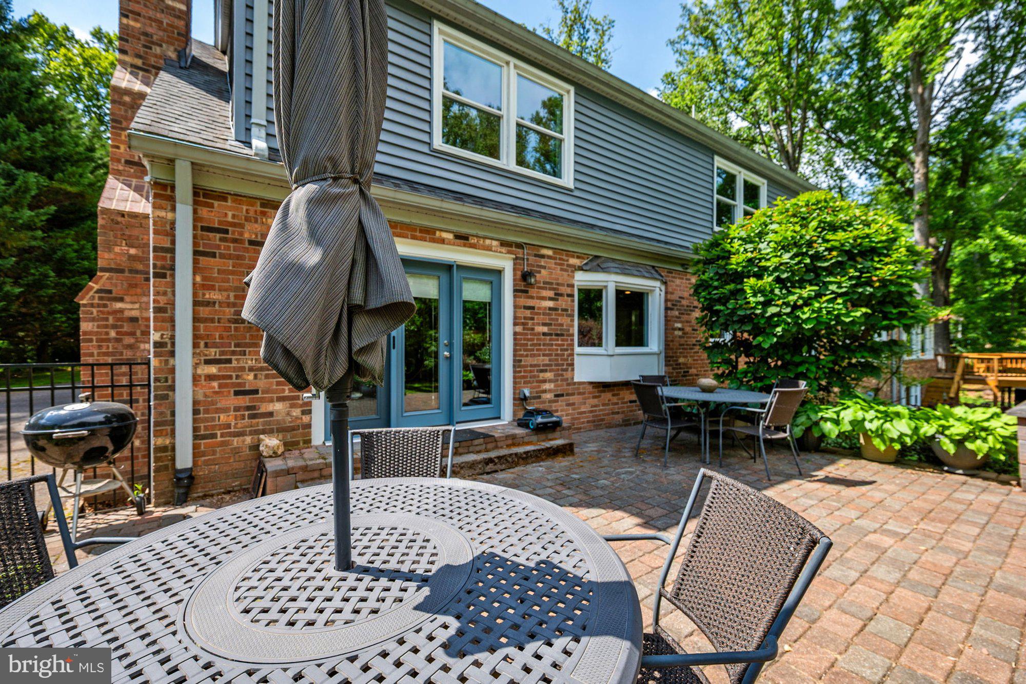 VALE SPRING WOODS - Residential