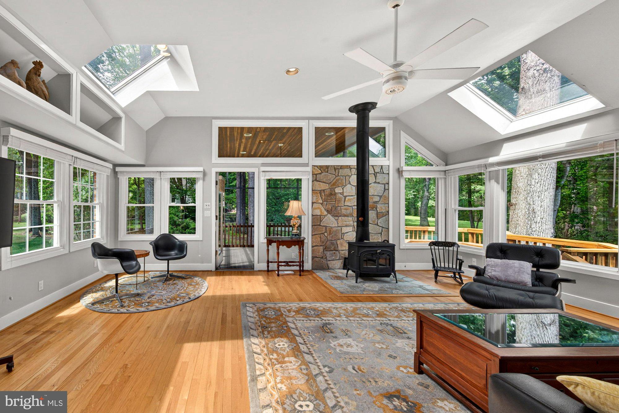 VALE SPRING WOODS - Residential
