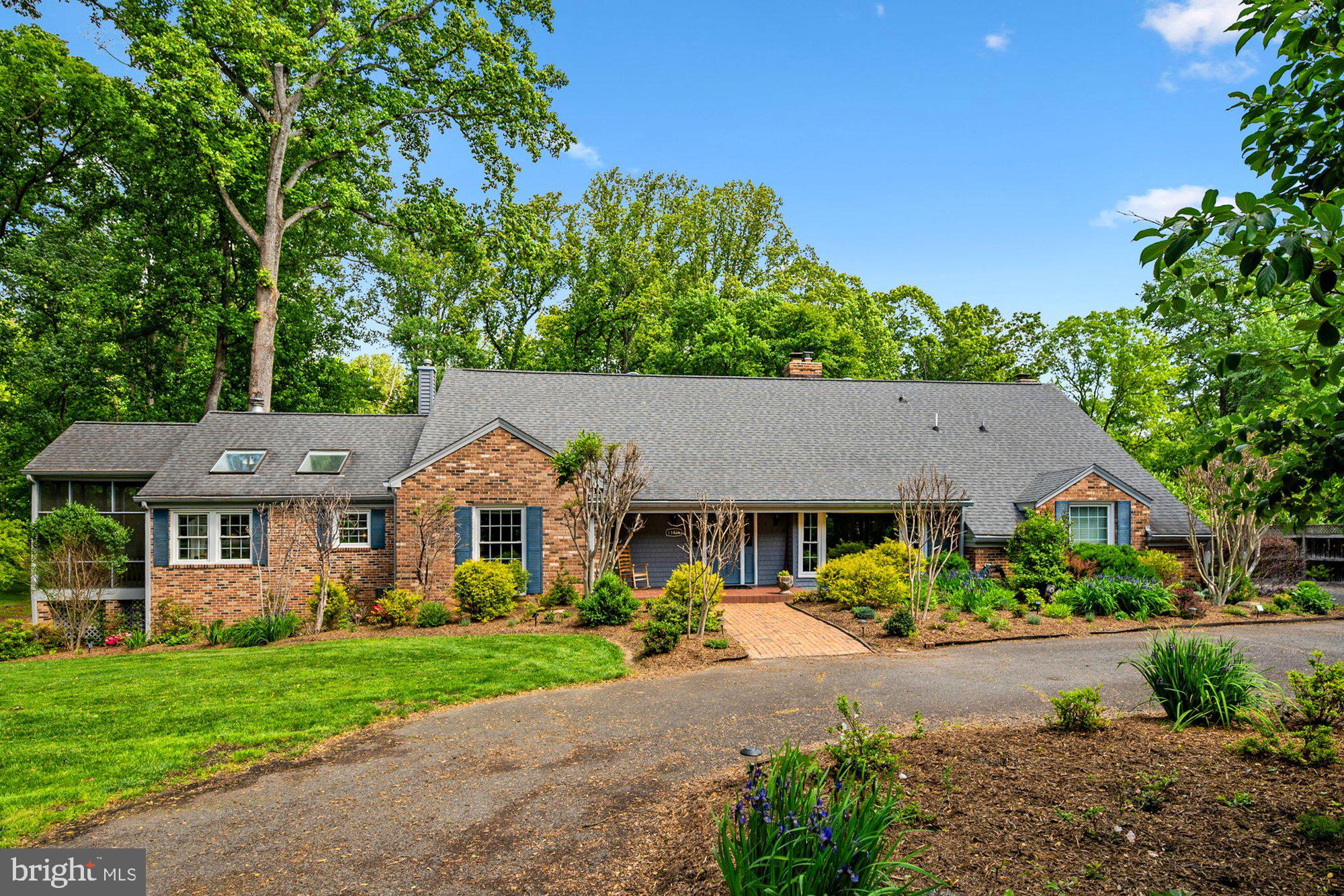 VALE SPRING WOODS - Residential