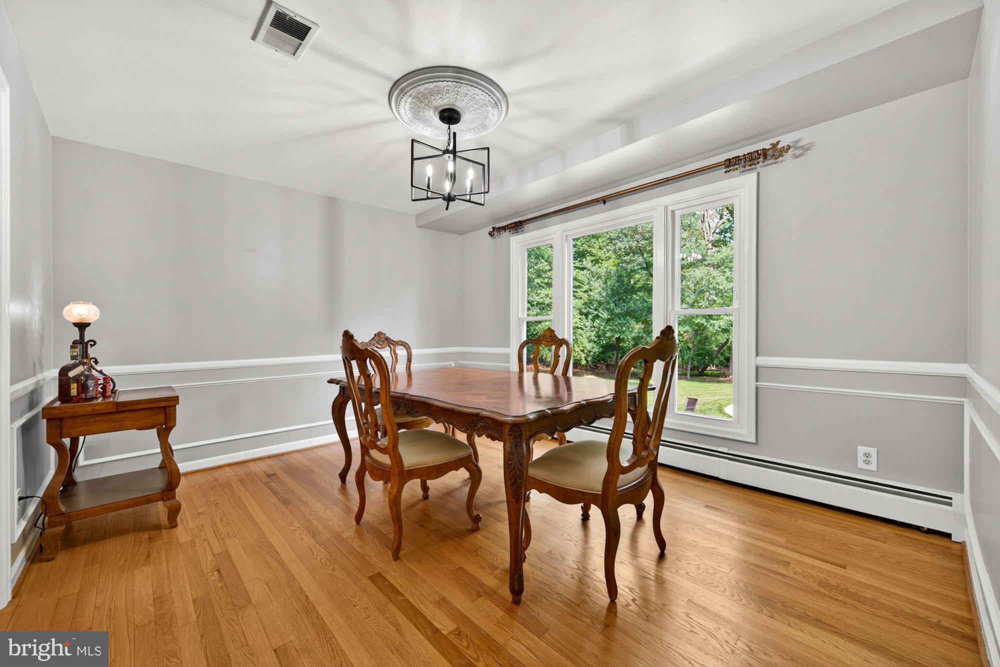 VALE SPRING WOODS - Residential
