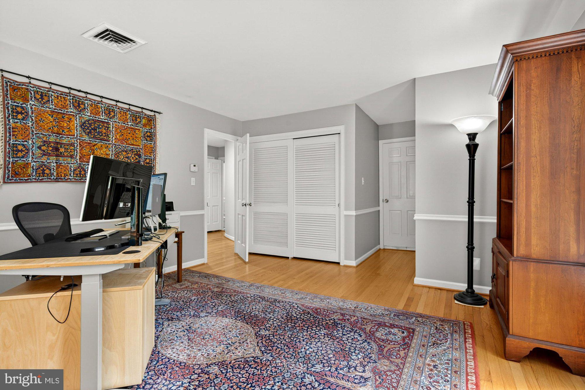 VALE SPRING WOODS - Residential