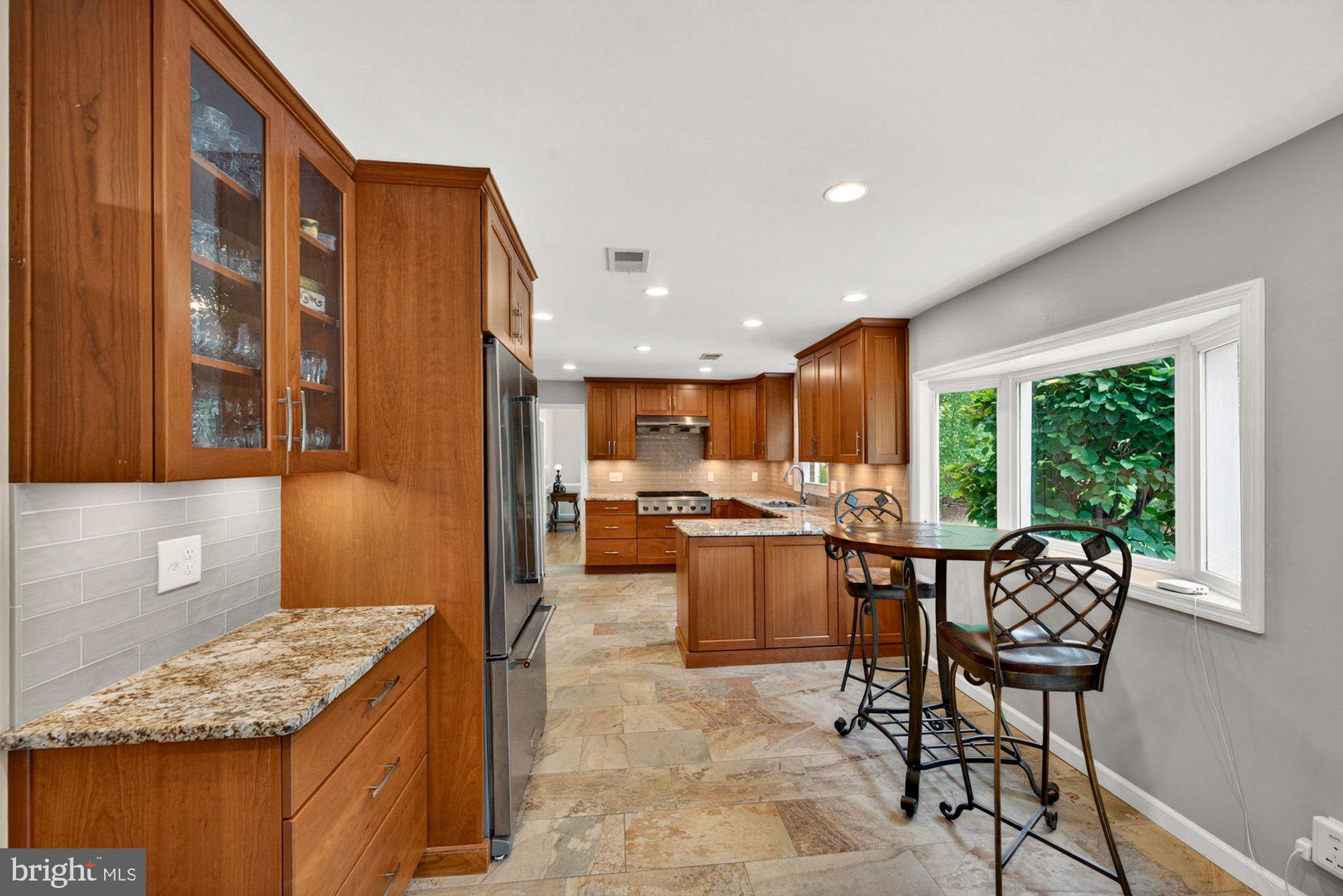 VALE SPRING WOODS - Residential