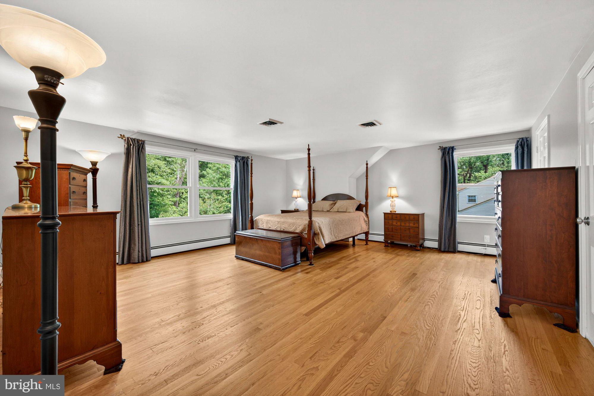 VALE SPRING WOODS - Residential