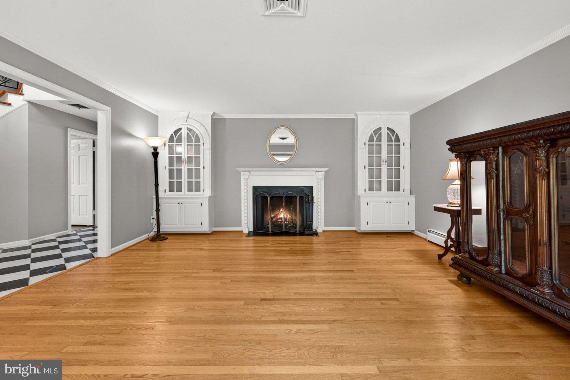 VALE SPRING WOODS - Residential