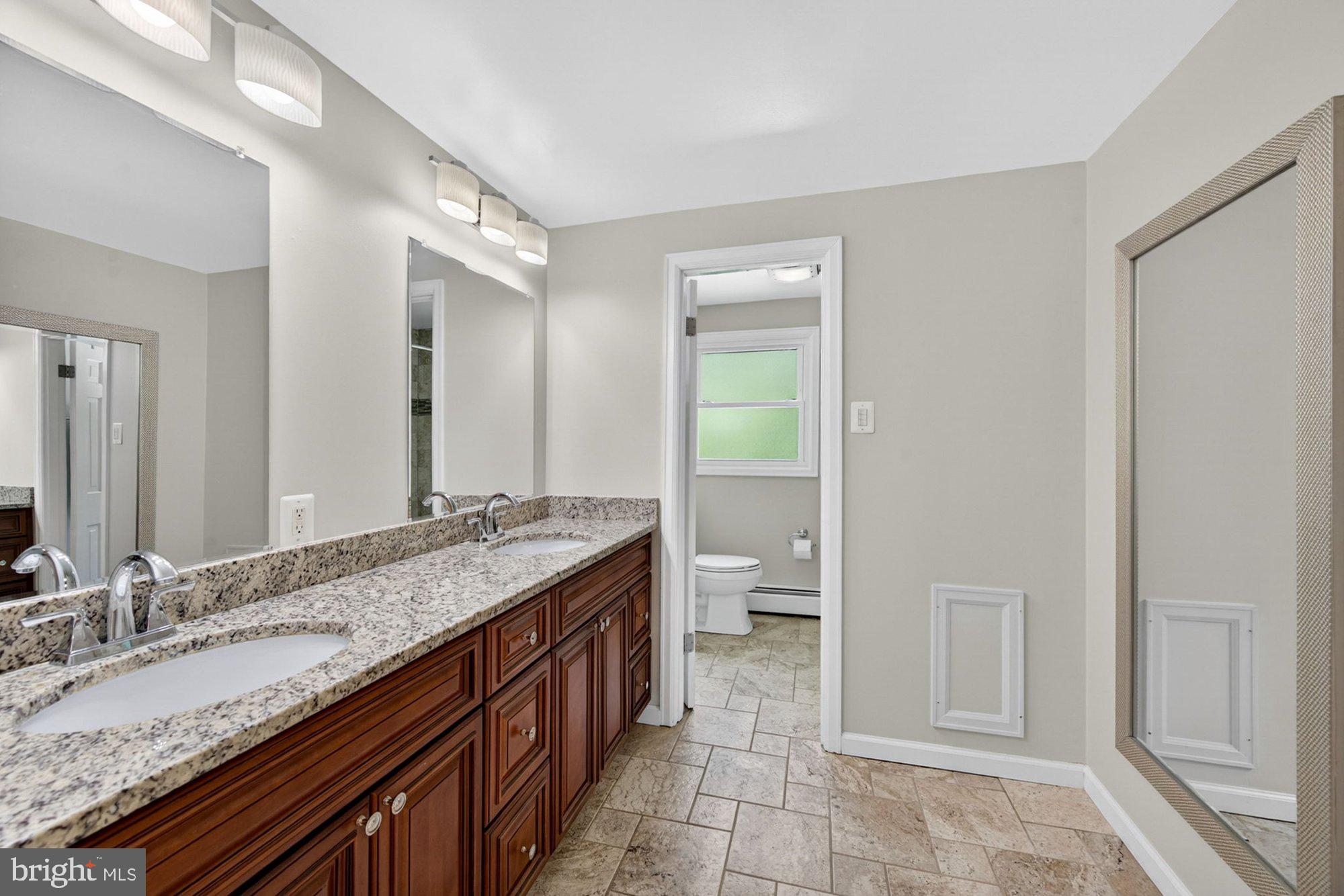VALE SPRING WOODS - Residential