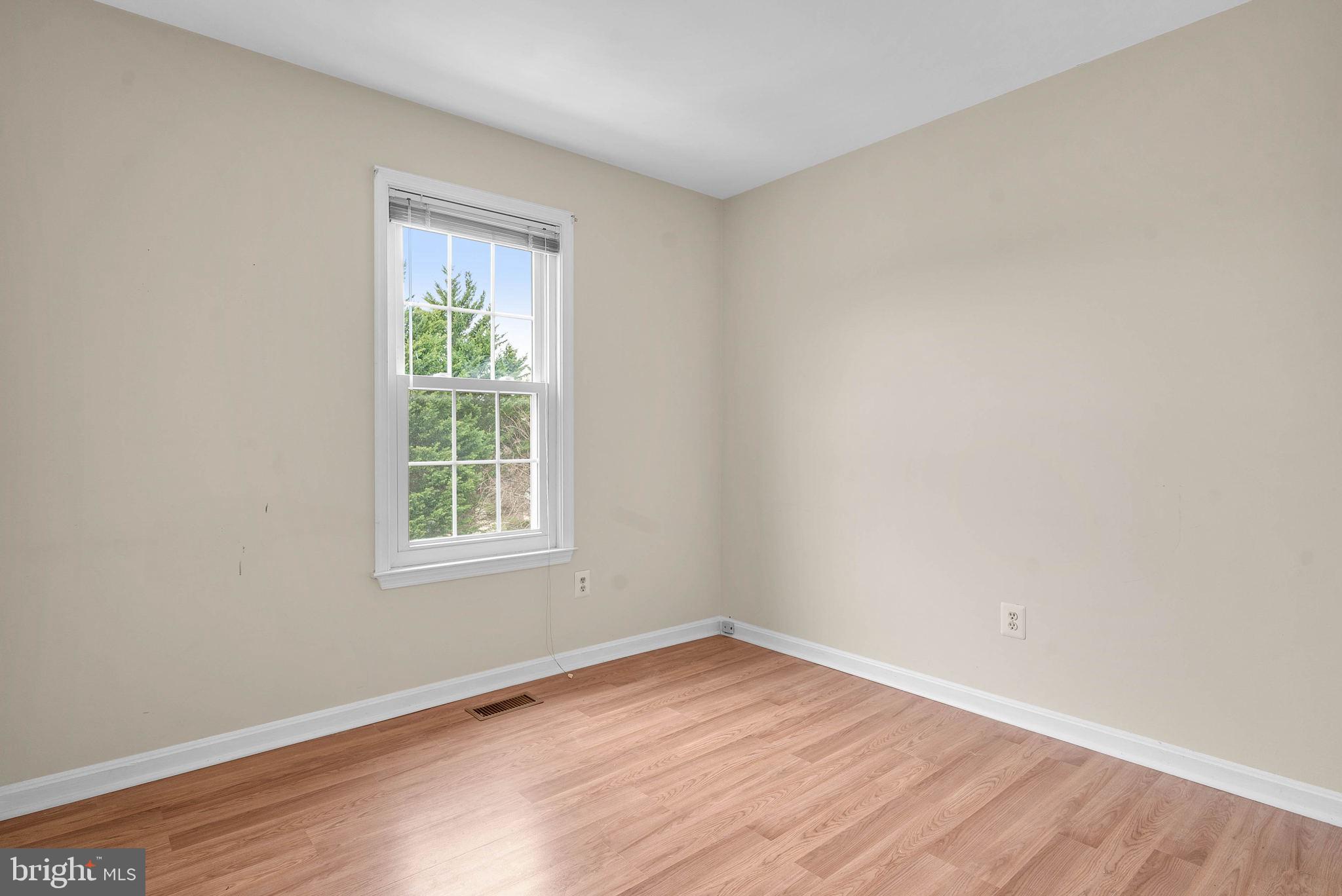 GERMANTOWN ESTATES - Residential Lease